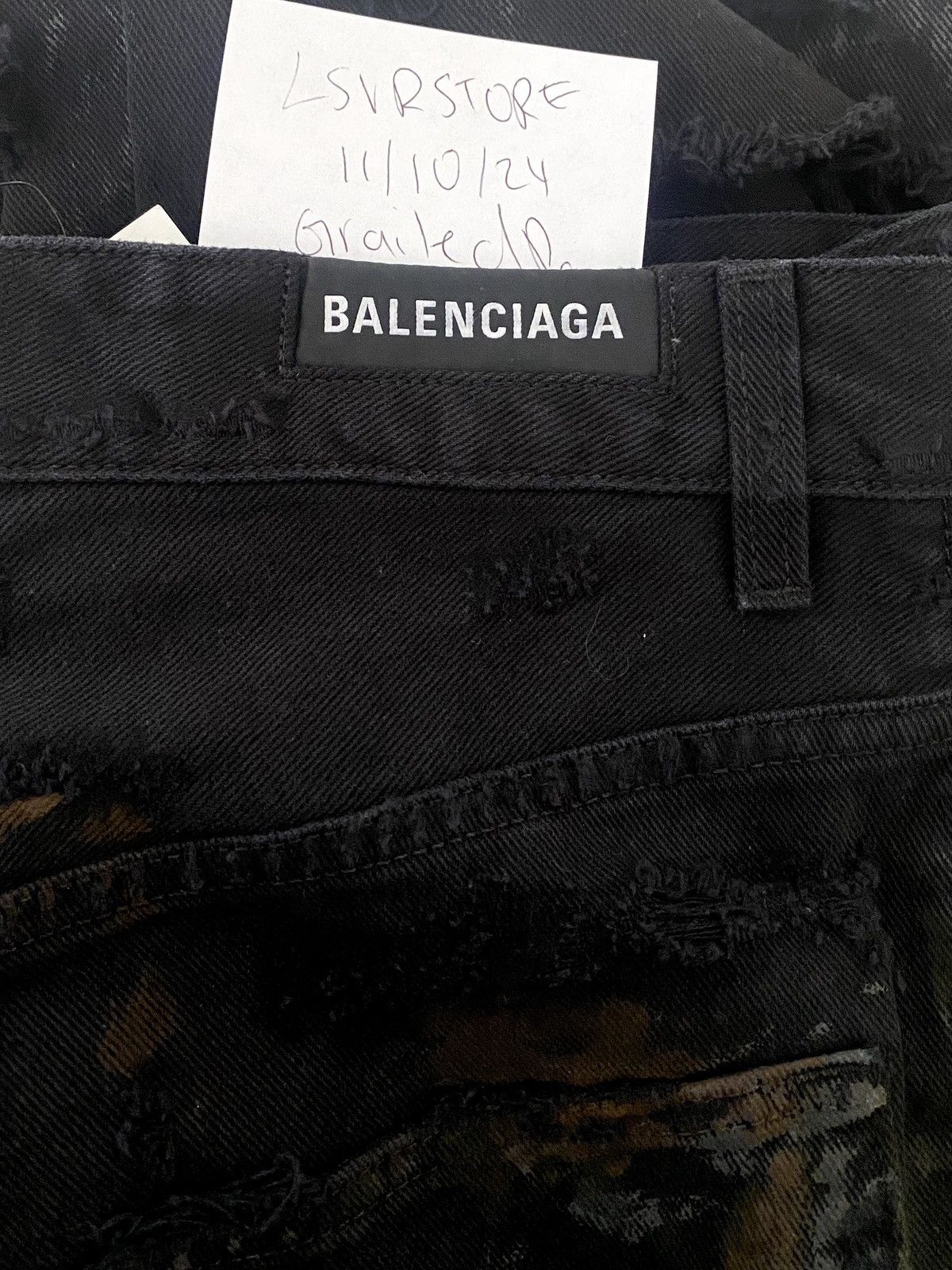 Balenciaga Balenciaga Super Destroyed Baggy Mud Jeans S Size US 30 / EU 46 - 9 Thumbnail