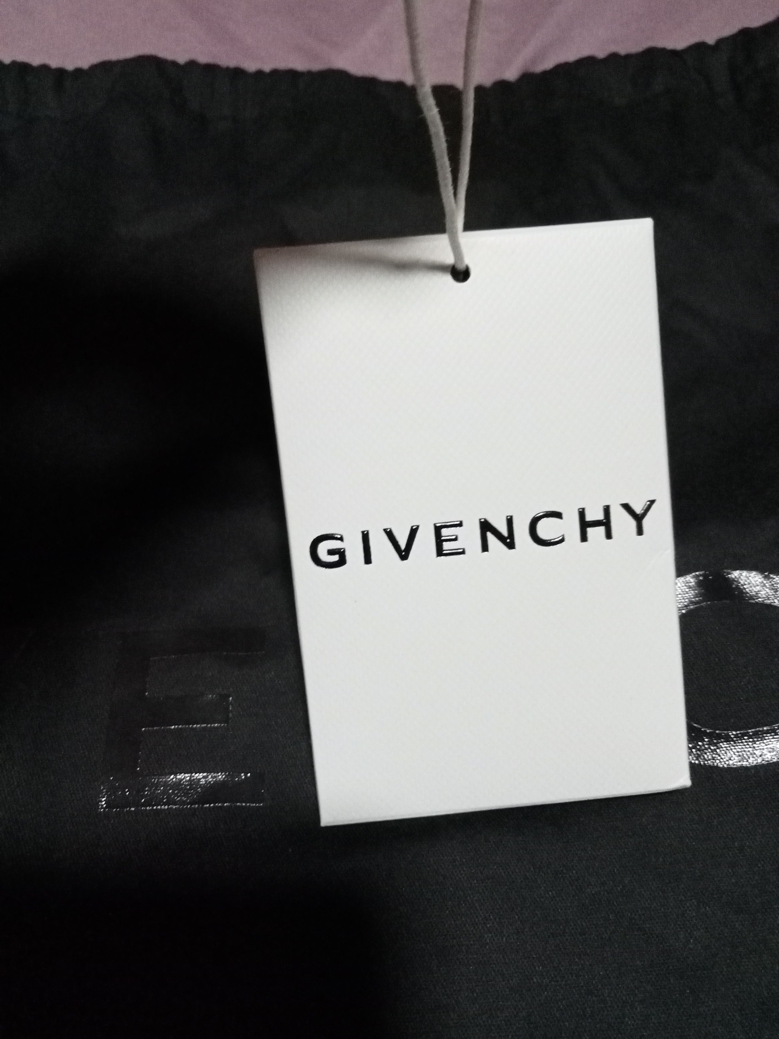 Givenchy Givenchy studded distressed cap Size ONE SIZE - 6 Thumbnail