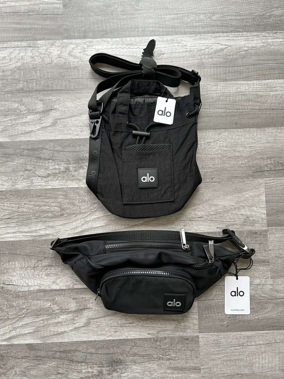 Alo Yoga Alo Yoga Bundle Explorer Fanny Pack and Crossbody Bucket Bag Size ONE SIZE - 1 Thumbnail