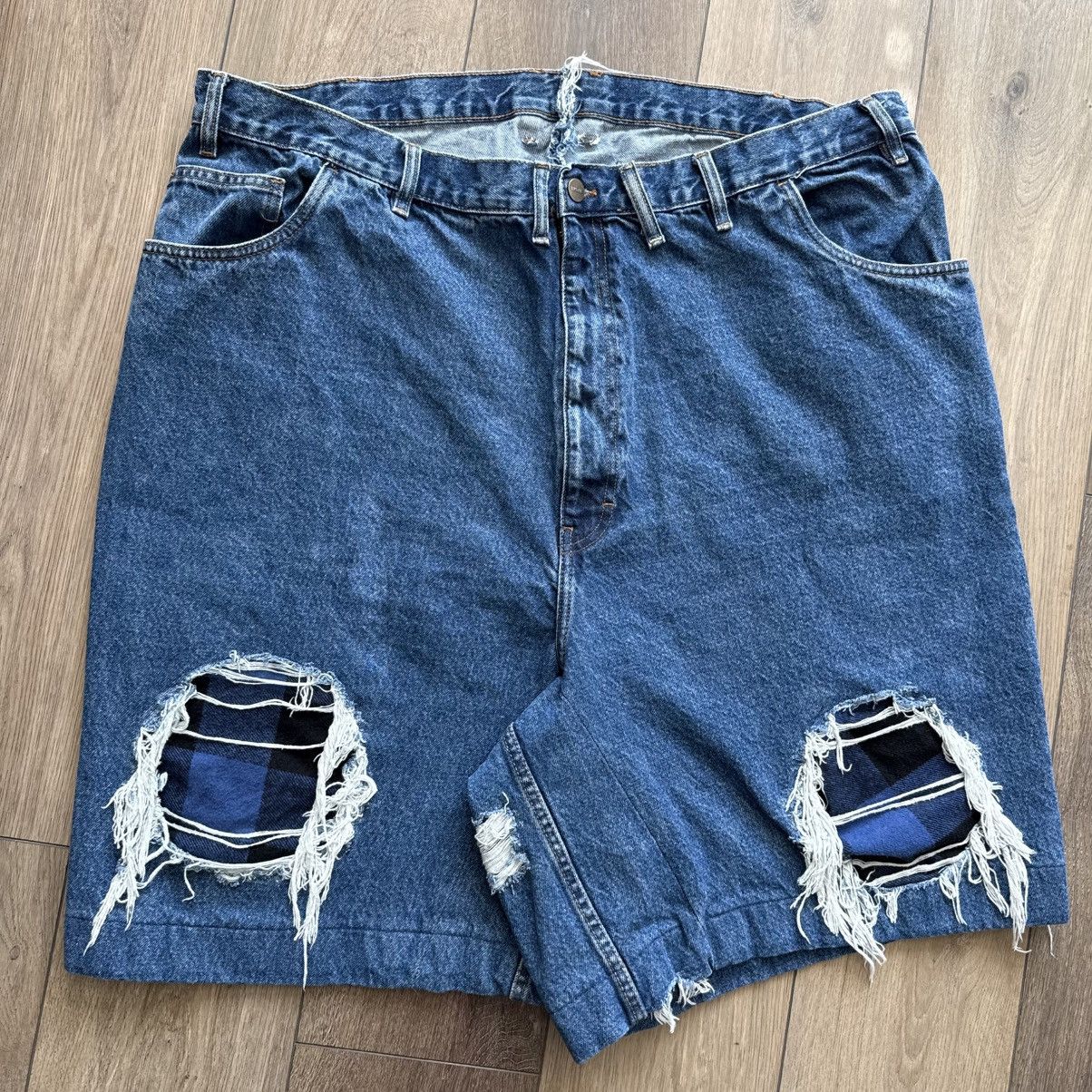 Other Blue flannel ripped jorts Size US 44 / EU 60 - 1 Thumbnail