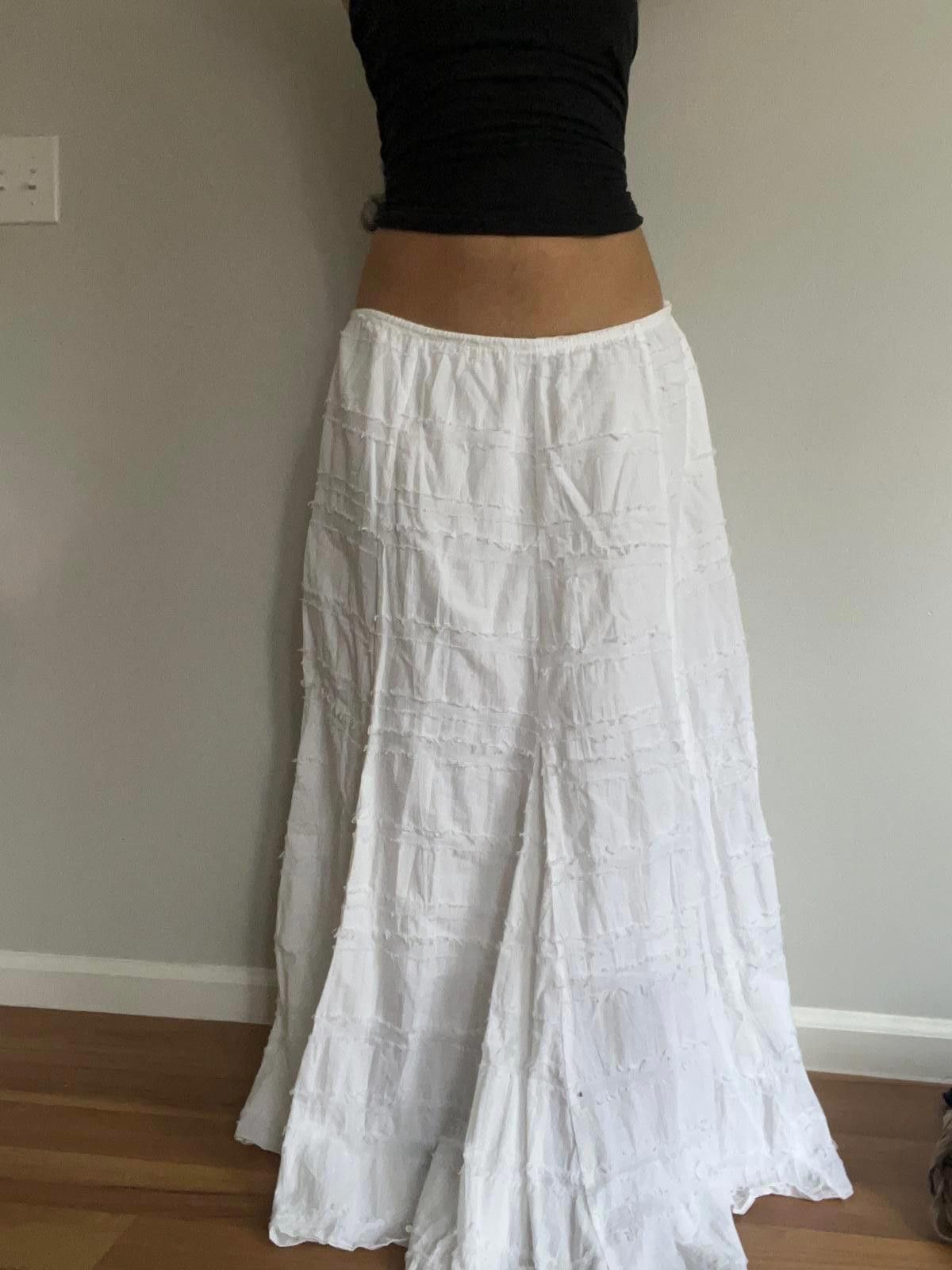 Other Women’s low rise white cotton skirt Size 40" / US 18 - 1 Thumbnail