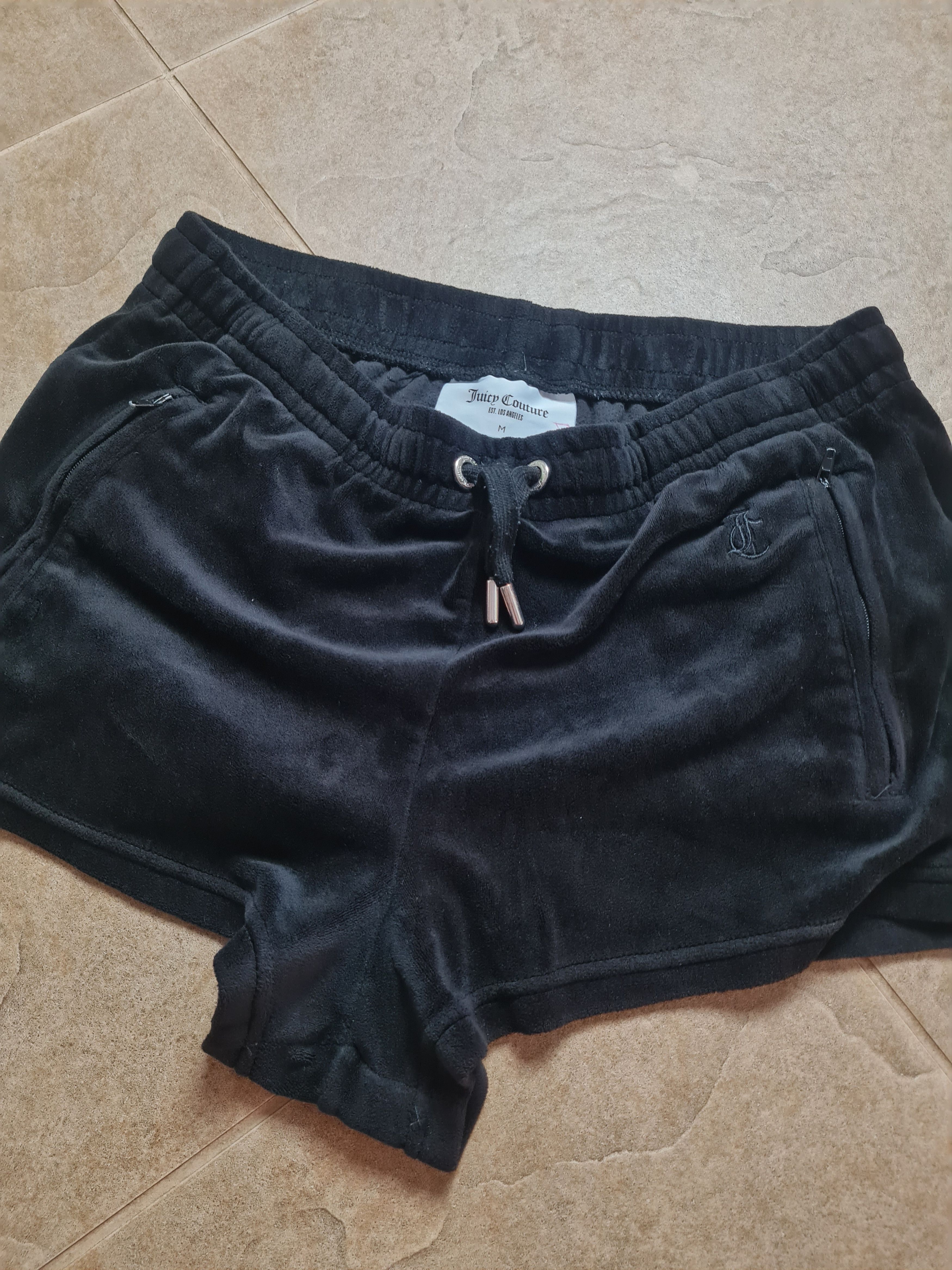 Juicy Couture Juicy Couture Sleepwear Shorts Sz M Velour Black Rhinestones Size 27" / US 4 / IT 40 - 3 Thumbnail