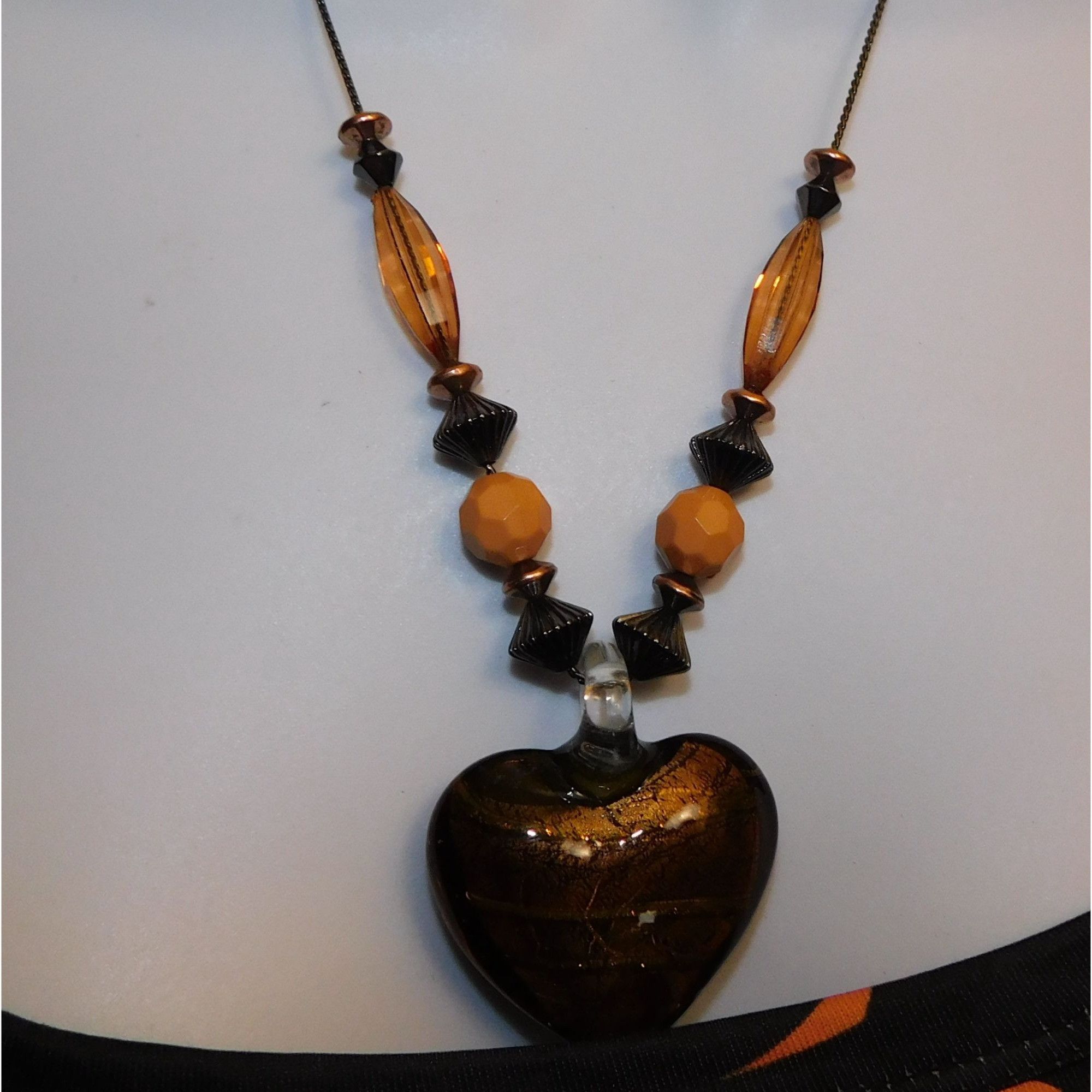 Other Earth Tone Glass Heart Necklace Size ONE SIZE - 3 Thumbnail