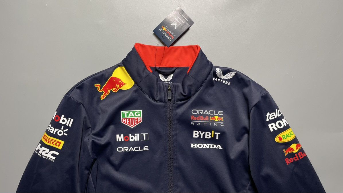 Castore × Red Bull NWT RED BULL RACING 2024 TEAM SOFT SHELL JACKET Size US XL / EU 56 / 4 - 4 Thumbnail