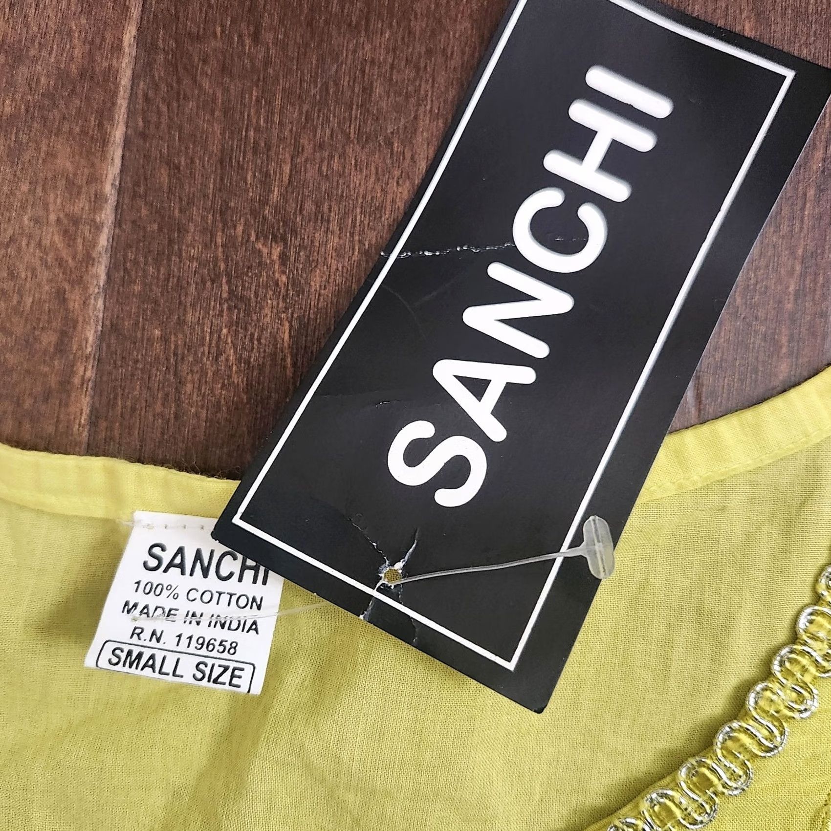 Vintage Sanchi Blouse Womens Size S Yellow Sleeveless Embroidered Cotton Pullover Basic Shirt/Top - Regular Fit, Solid, Summer Spring Fall - India Size S / US 4 / IT 40 - 5 Thumbnail