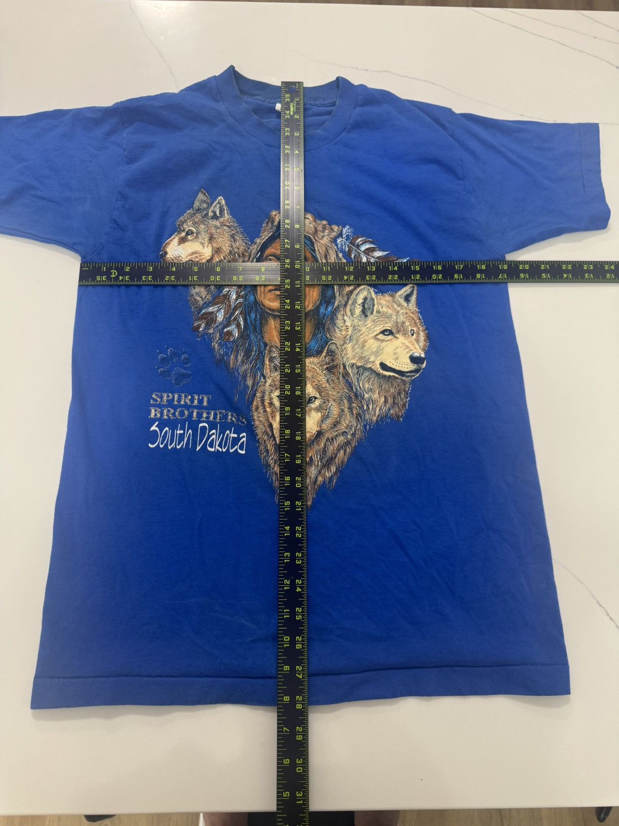 Fruit Of The Loom 🔥 Vintage 90s Spirit Brothers South Dakota Wolf Tee 🐺 Size US M / EU 48-50 / 2 - 4 Thumbnail