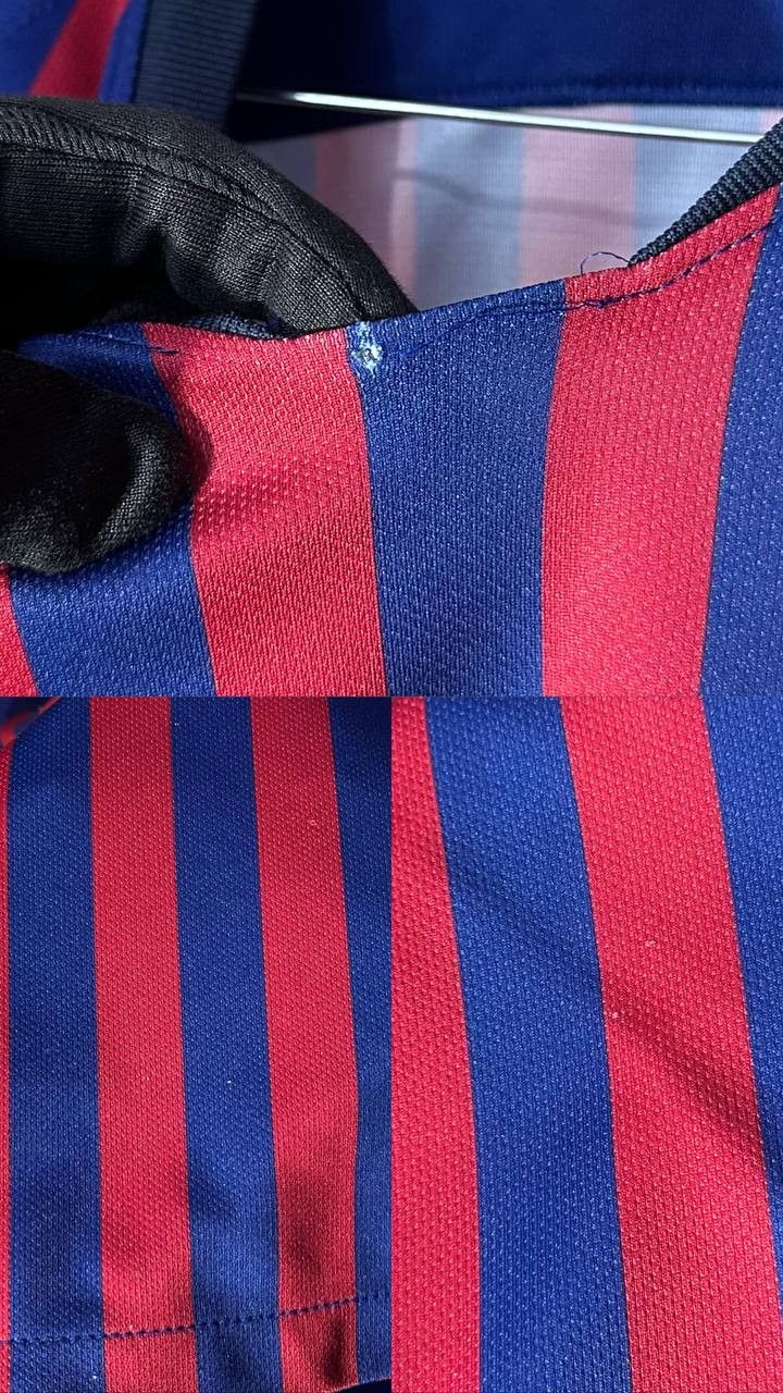 Nike FC Barcelona 2018 - 2019 Home football shirt jersey Nike Size US S / EU 44-46 / 1 - 8 Thumbnail