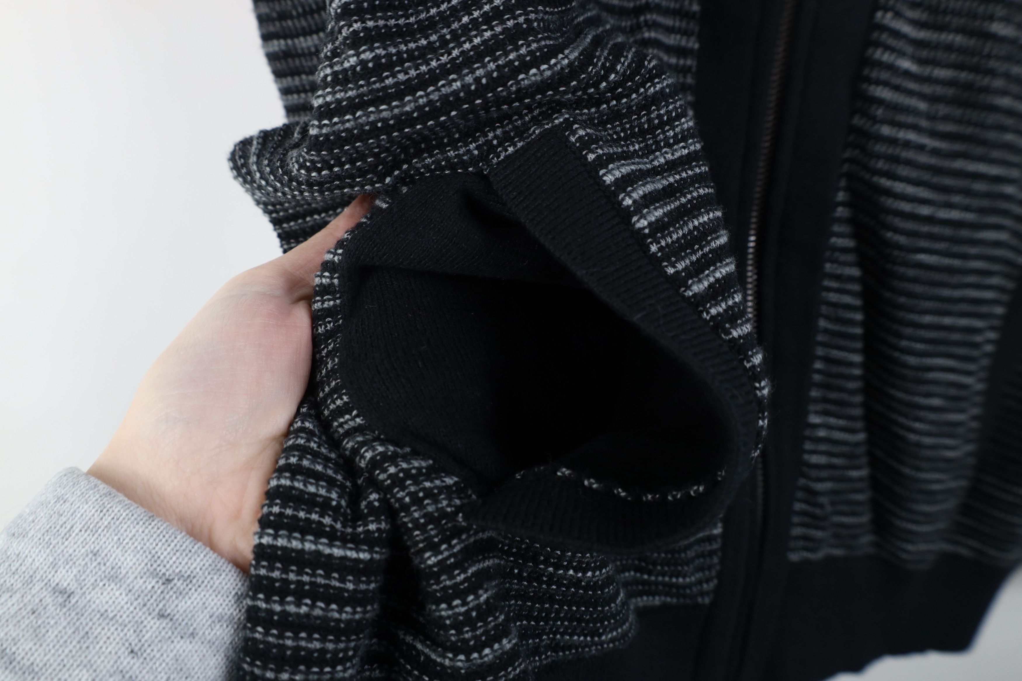 Express New Express Knit Full Zip Shawl Cardigan Sweater Black Size US XL / EU 56 / 4 - 9 Thumbnail