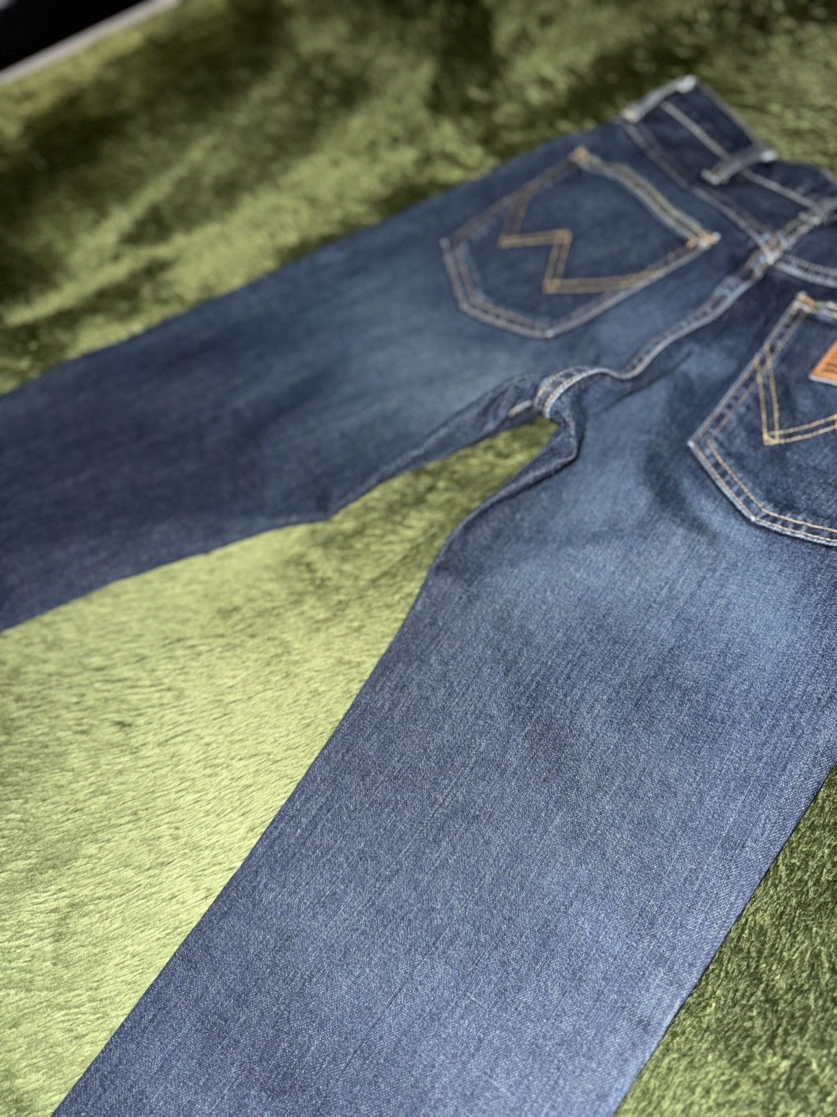 Wrangler [28] Wrangler Japan Vintage-Washed Denim Pants Indigo Size US 28 / EU 44 - 11 Thumbnail