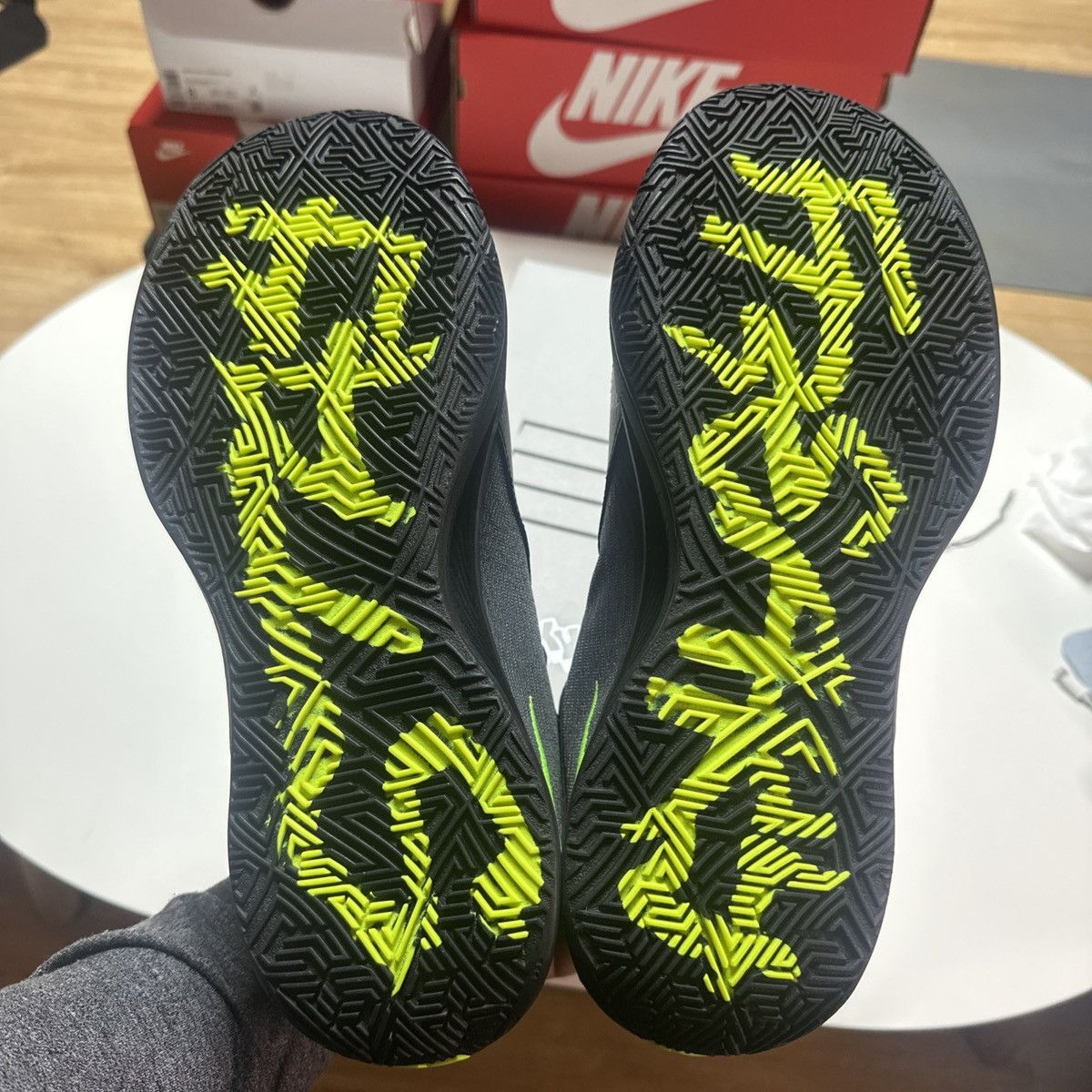 Nike Nike Giannis Freak 6 EP Naija Black Volt Men US Size 10.5 Size US 10.5 / EU 43-44 - 9 Thumbnail