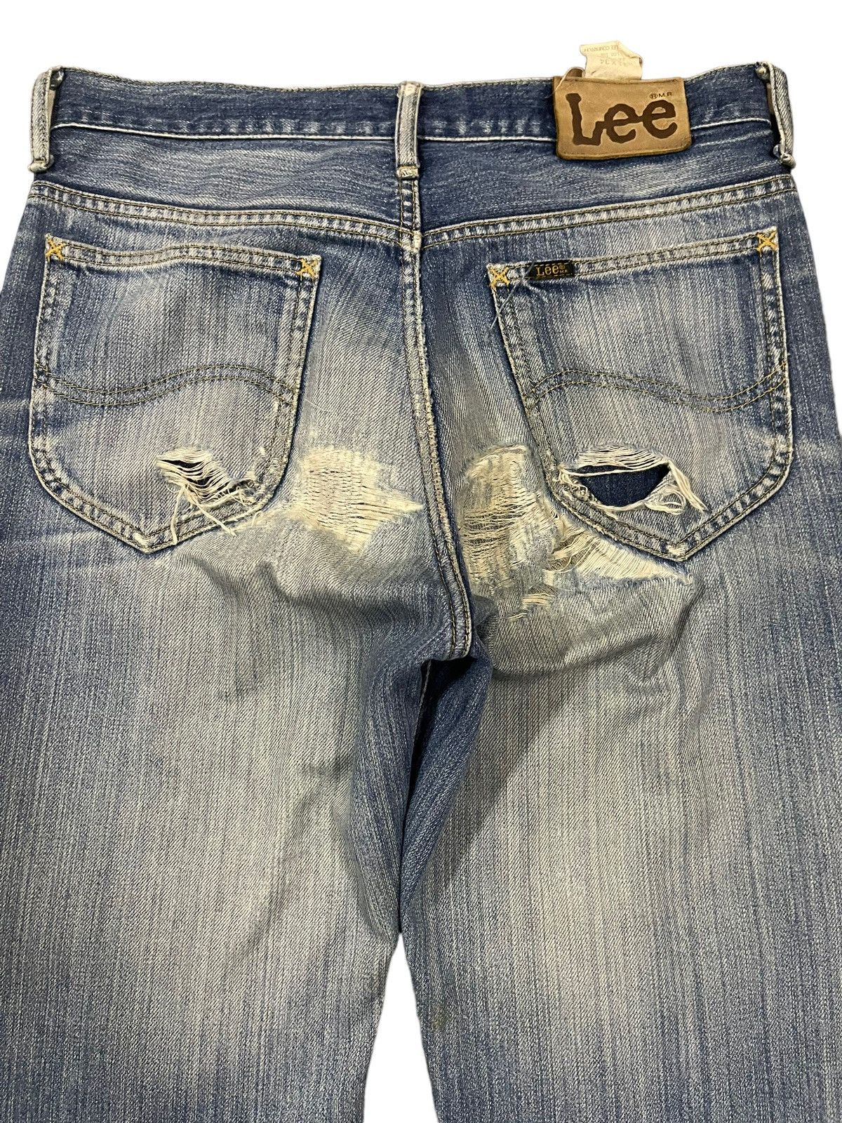Lee Vintage 90s Lee Blue Wash Distressed Flare Jeans Size US 31 - 4 Thumbnail