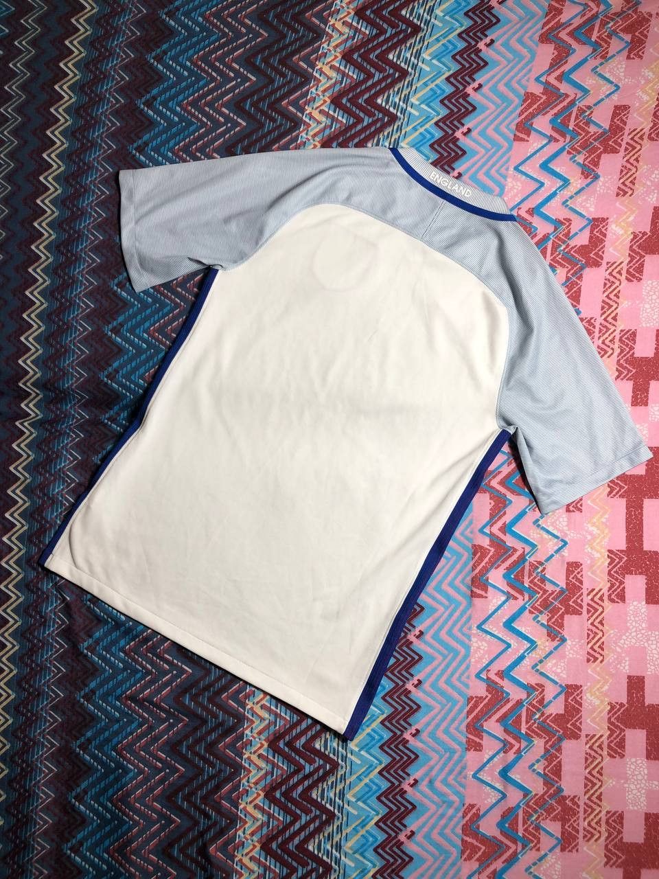 Nike T-Shirt Nike Jerseys DRI-FIT football EnglandY2K Vintage Size US S / EU 44-46 / 1 - 10 Thumbnail