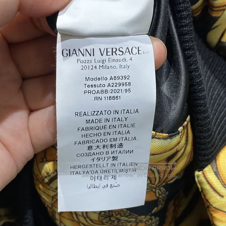 Versace Versace Co-branded baroque old flower full printed cotton Size US S / EU 44-46 / 1 - 4 Thumbnail