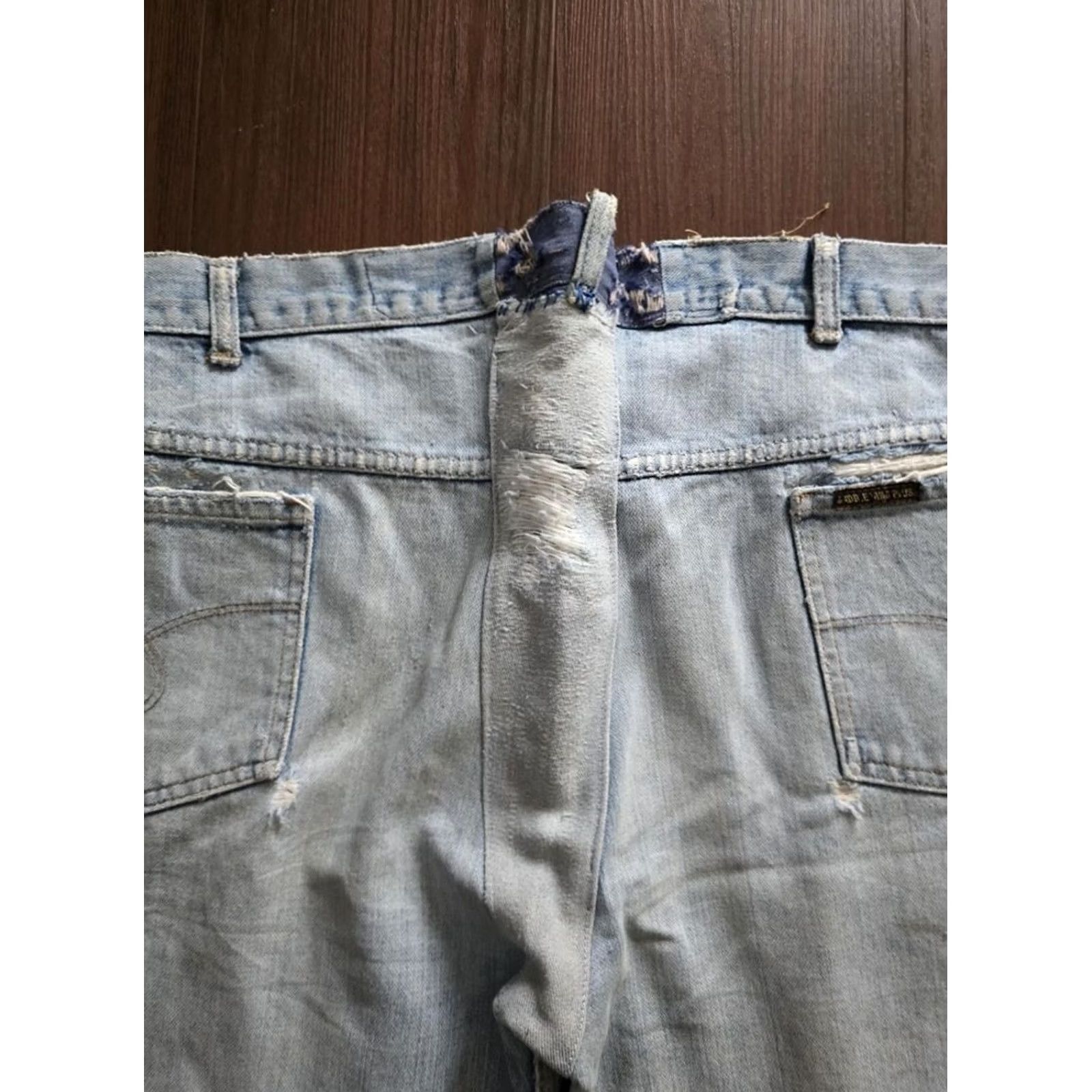 Vintage VINTAGE Saddle King Thrashed Jean Cut Off Shorts Mens XL Blue Cotton Cut offs 90s Decade Vintage MENS Size US 36 / EU 52 - 6 Thumbnail