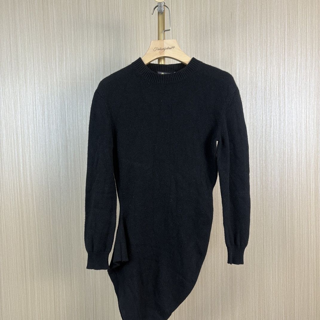 Loro Piana Loro Piana Black Cashmere Sweater Size 40 Size S / US 4 / IT 40 - 1 Thumbnail