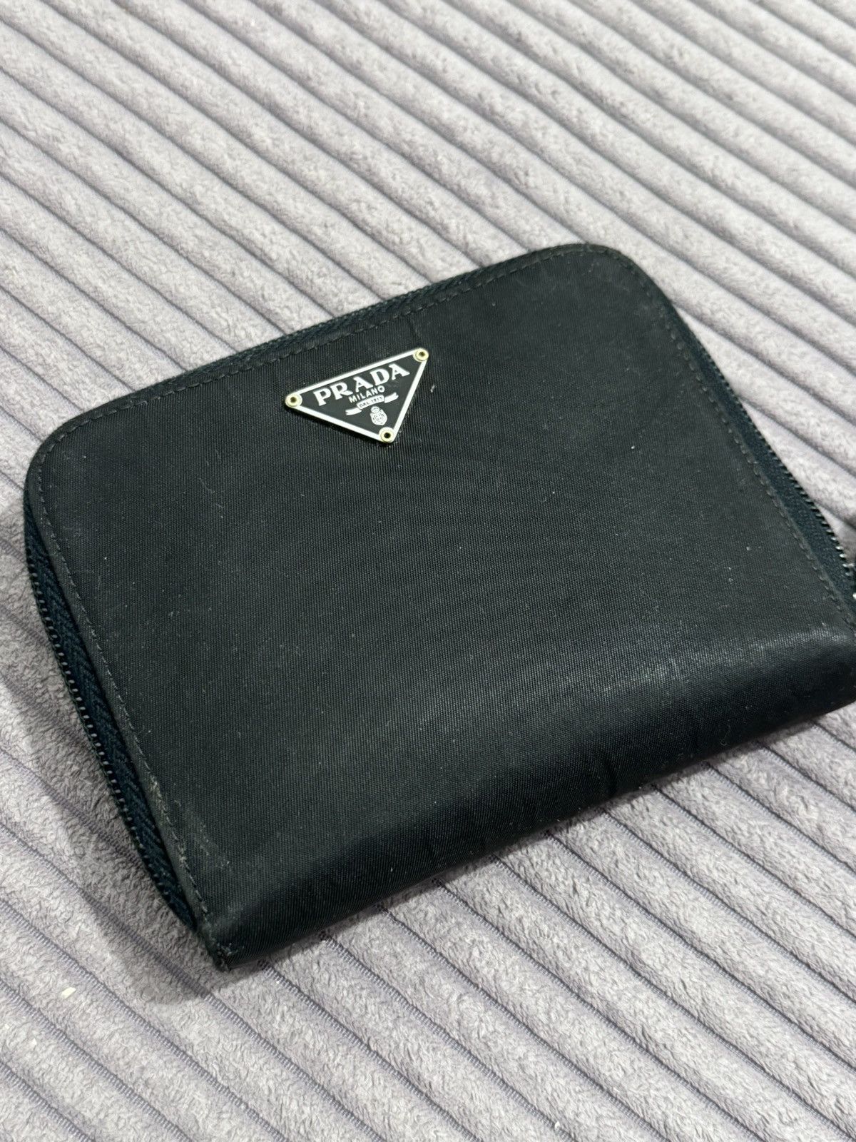 Prada Vintage Prada Nylon Big Wallet Black Logo Hype Designer Size ONE SIZE - 3 Thumbnail