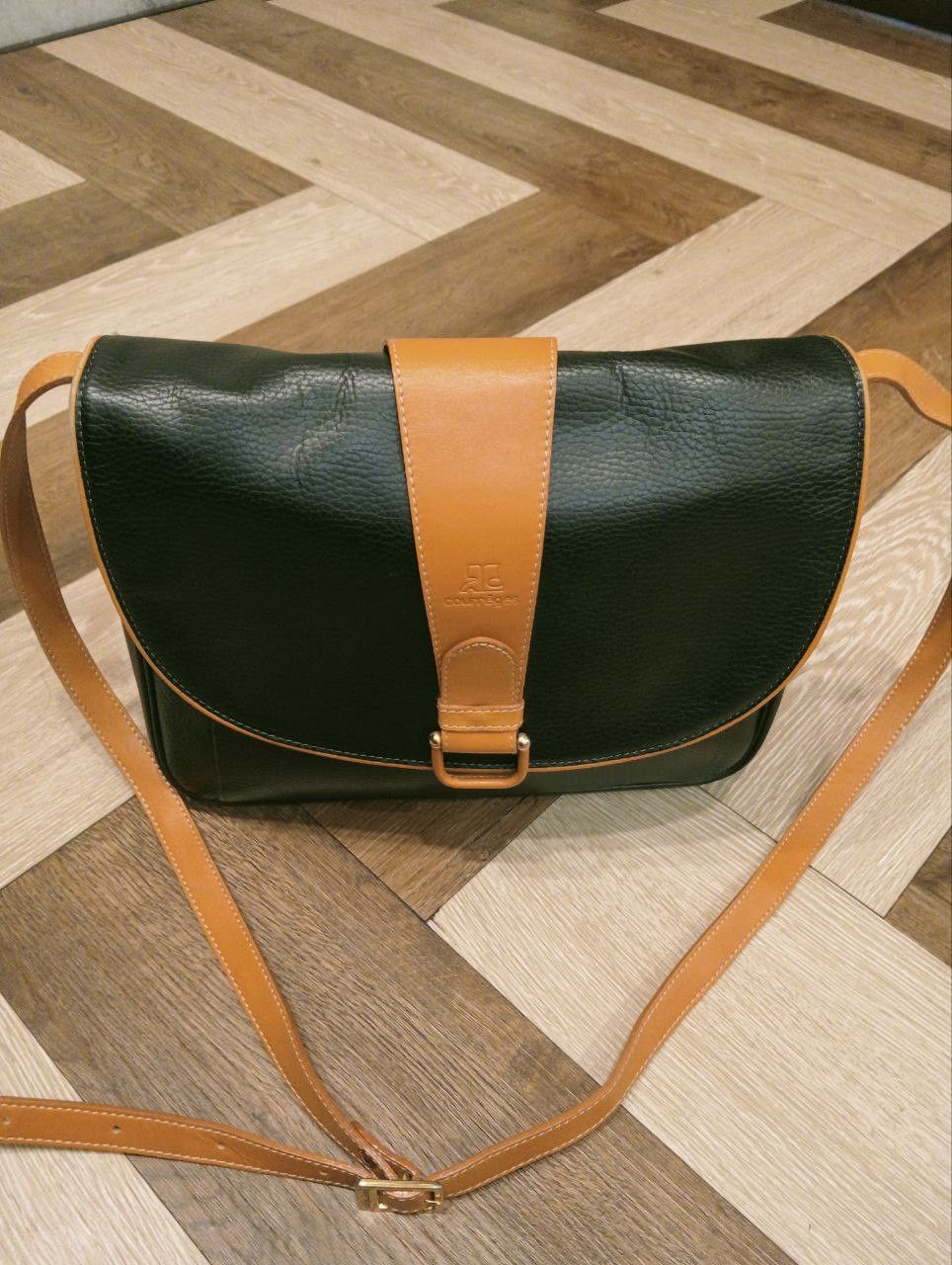 Andre Courreges COURREGES SLING BAG MADE IN FRANCE Size ONE SIZE - 2 Thumbnail