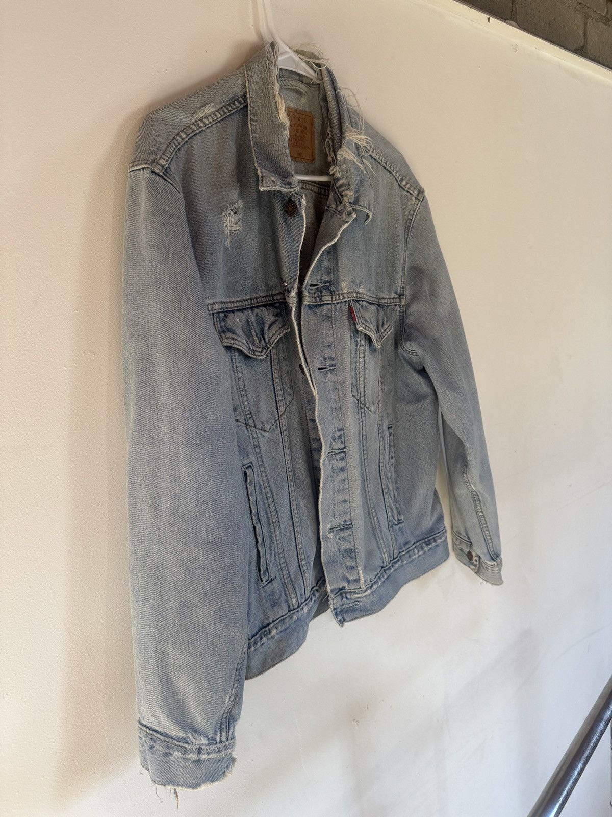 Levi's Vintage Clothing Levi’s Vintage Denim jacket (L) Size US L / EU 52-54 / 3 - 9 Thumbnail