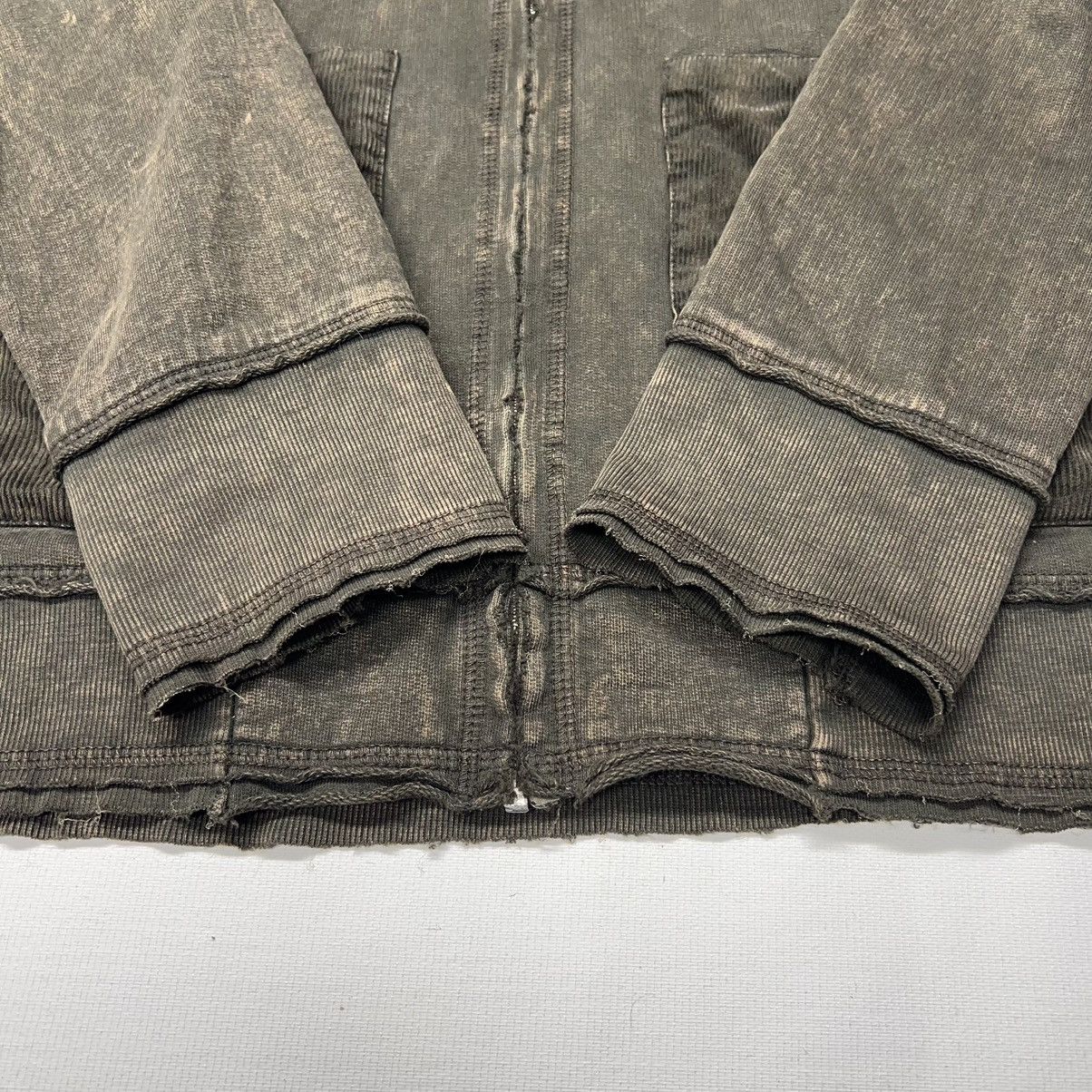 If Six Was Nine × Japanese Brand × Salvage Salvage Hoodie Y2K Skull Cross Wing Japanese Sweatshirt Size US L / EU 52-54 / 3 - 12 Thumbnail