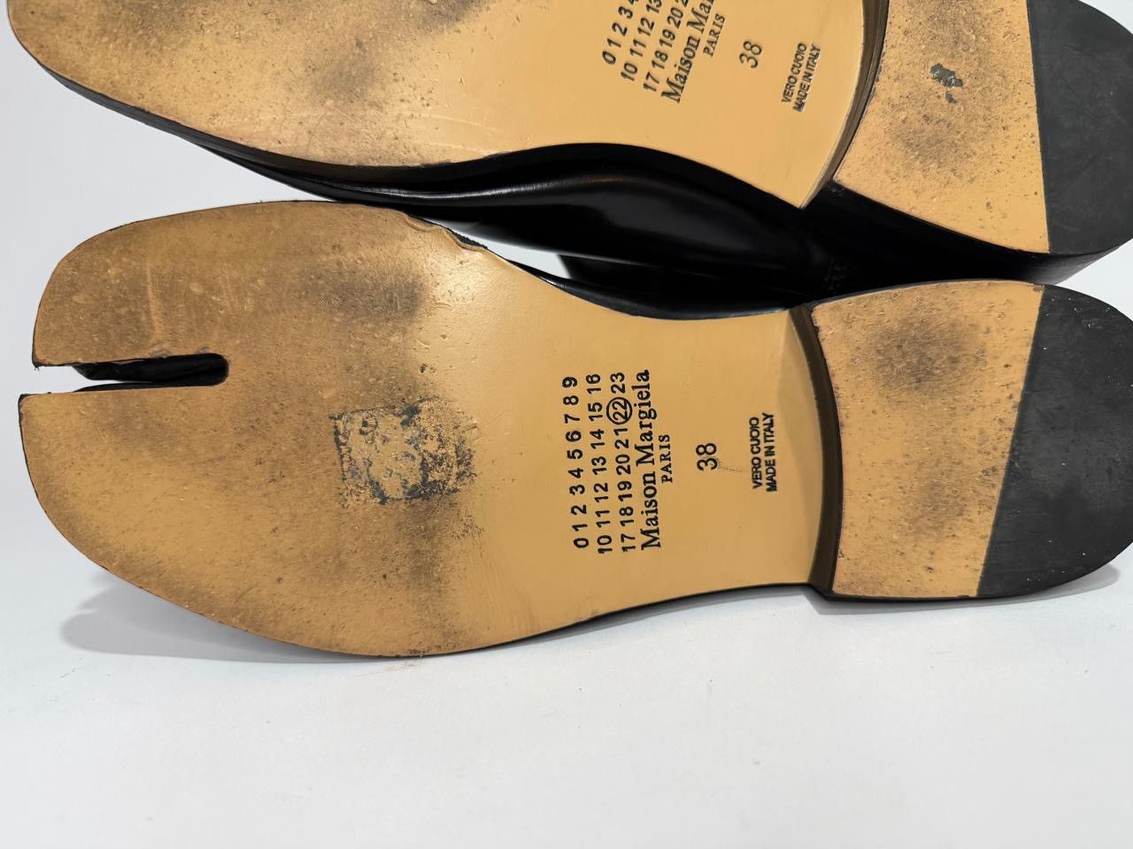 Maison Margiela Maison Margiela Tabi Leather Chelsea Boots. Size US 5.5 / EU 38 - 6 Thumbnail