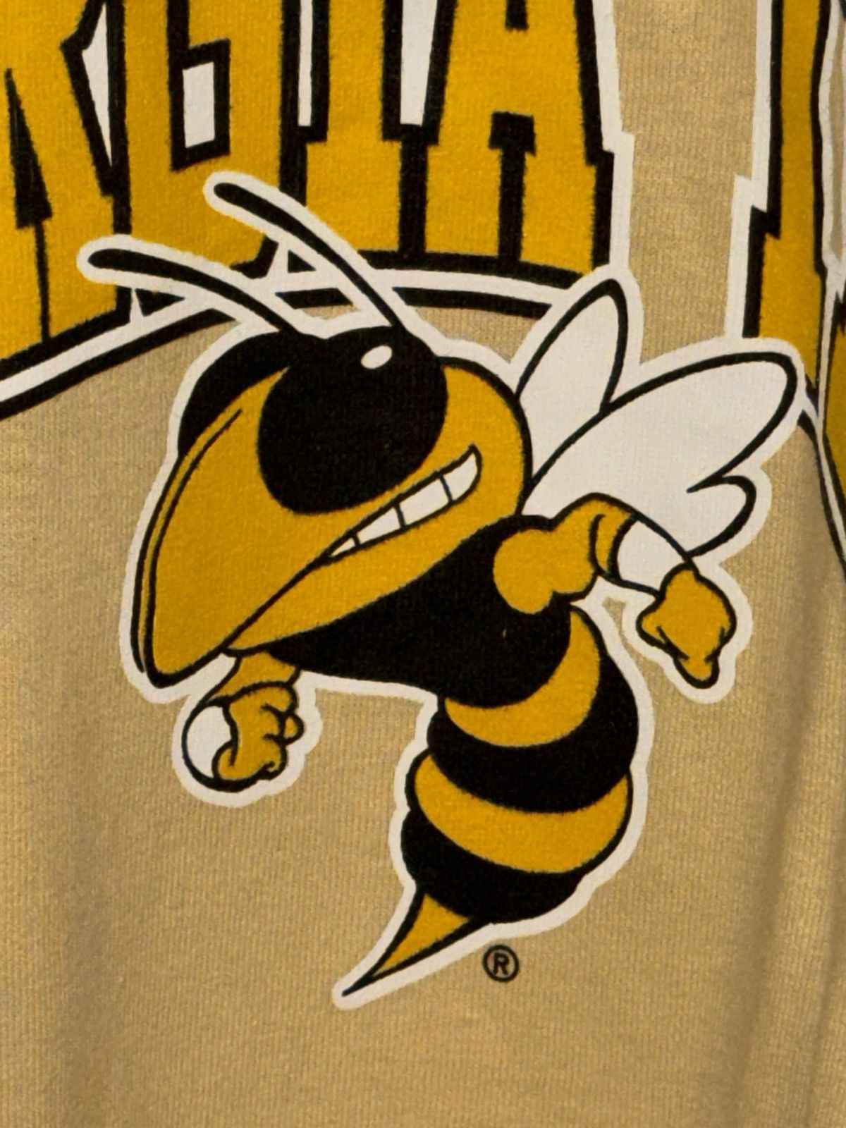 Gildan Southland Graphics Gildan Georgia Tech Yellowjackets Shirt Size US XL / EU 56 / 4 - 4 Thumbnail