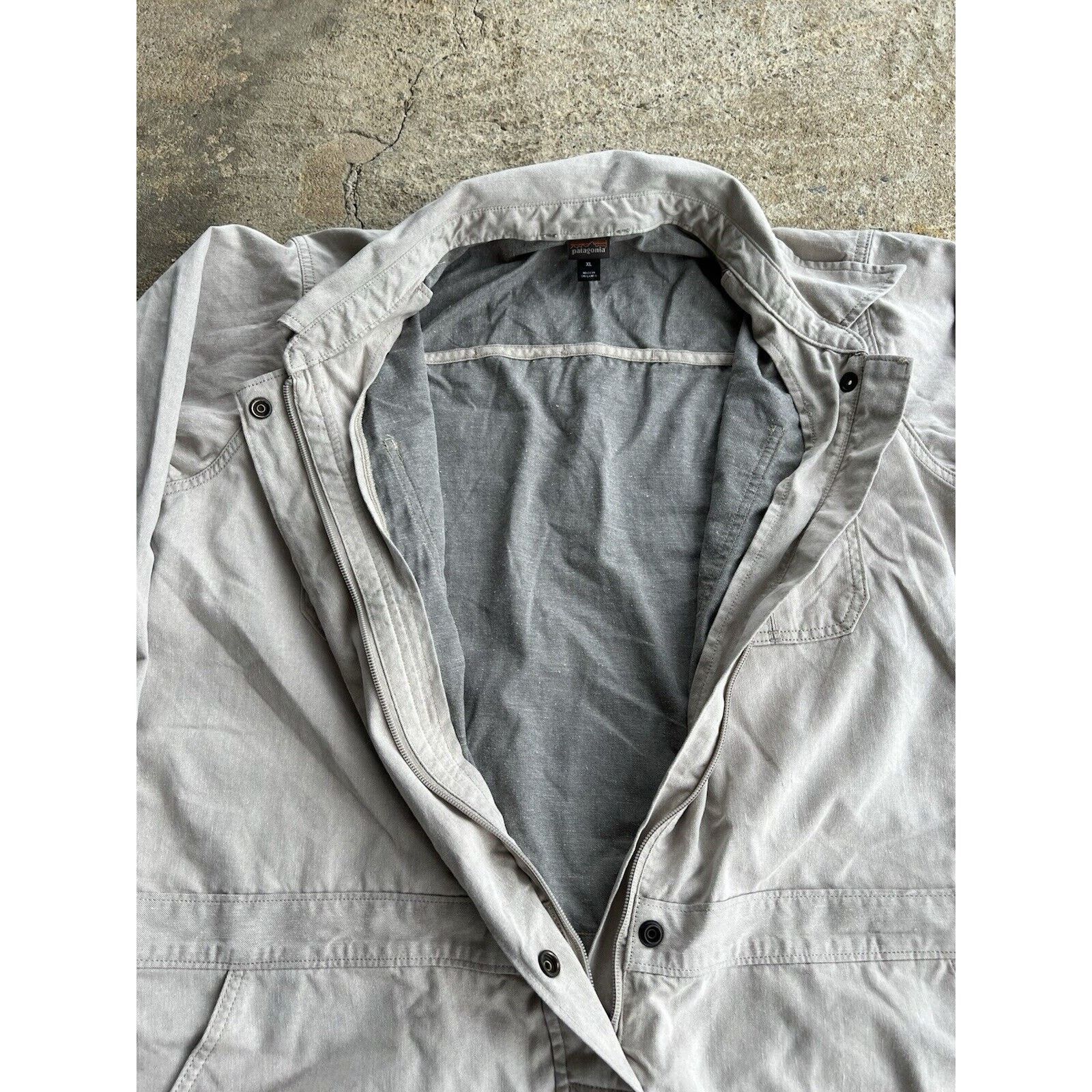 Patagonia Patagonia Women’s Shop Coveralls Pumice XL Used Size 36" / US 14 / IT 50 - 7 Thumbnail