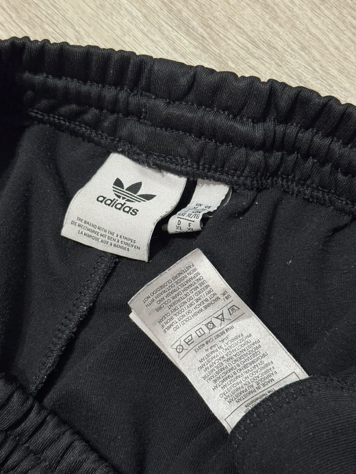 Adidas 🔷Adidas Track Pants🔷 Size US 38 / EU 54 - 4 Thumbnail
