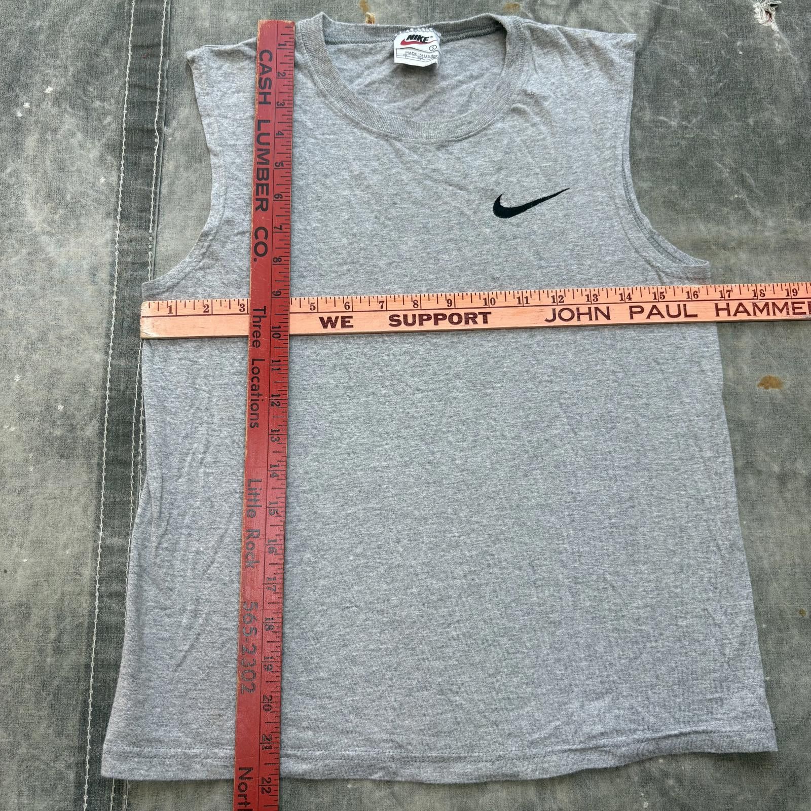 Nike Vintage 90s Y2K Heather Gray Nike Sportswear Skater Tank Top Size S / US 4 / IT 40 - 3 Thumbnail