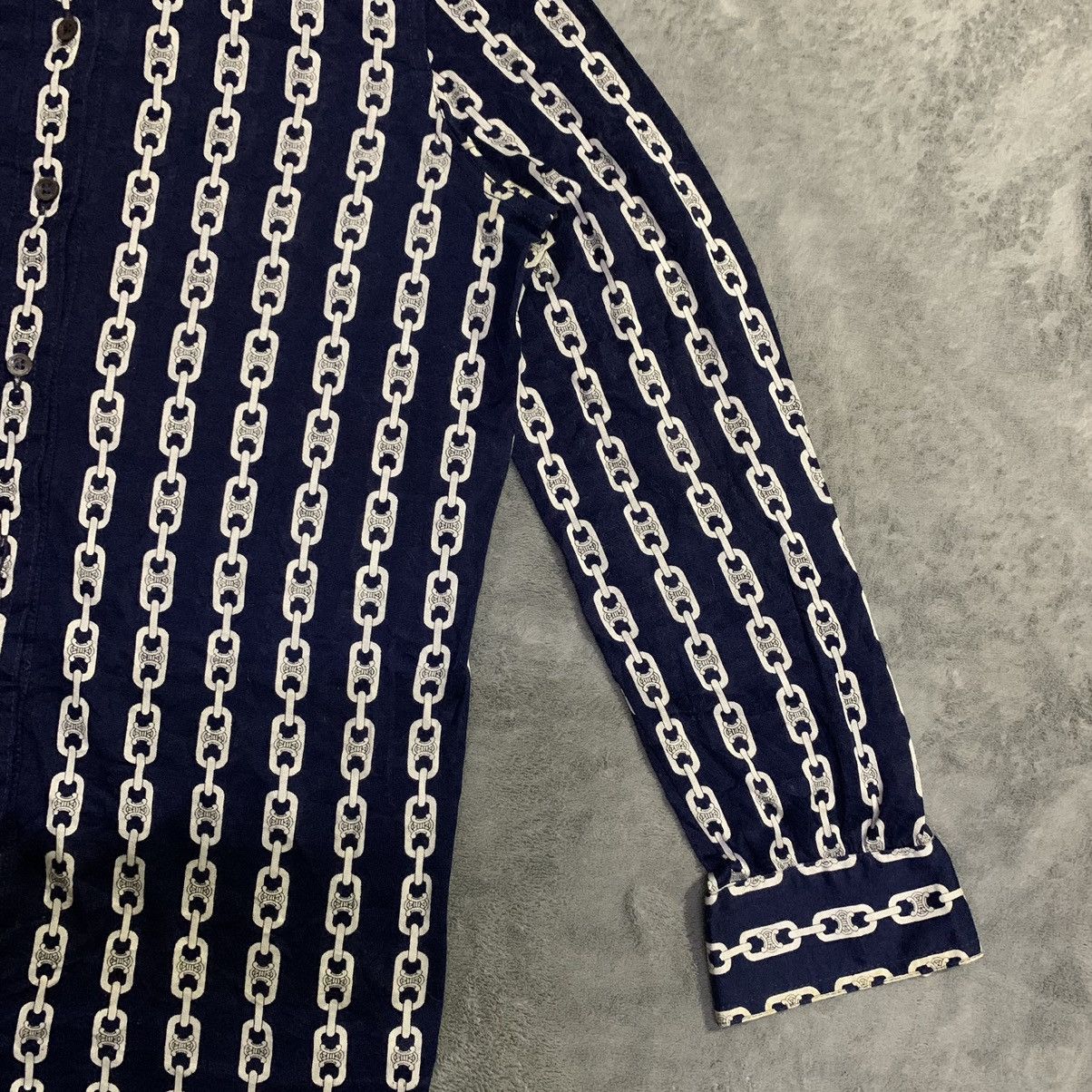 Celine Vtg 90's Celine chain logo longsleeve Size S / US 4 / IT 40 - 4 Thumbnail