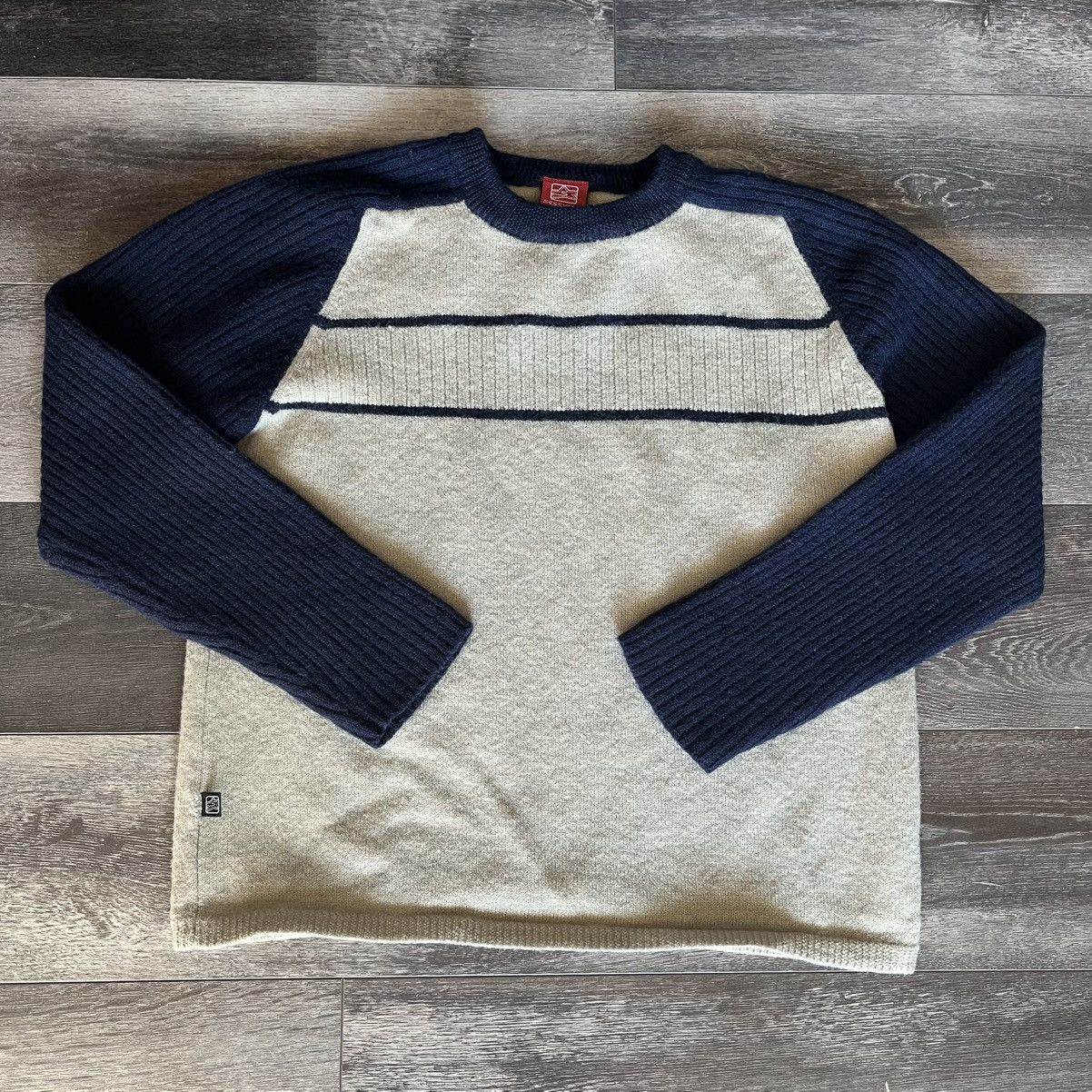 Sessions Vintage 2000s Sessions Point Zero Skater Stripe Wool Sweater Size US S / EU 44-46 / 1 - 1 Thumbnail
