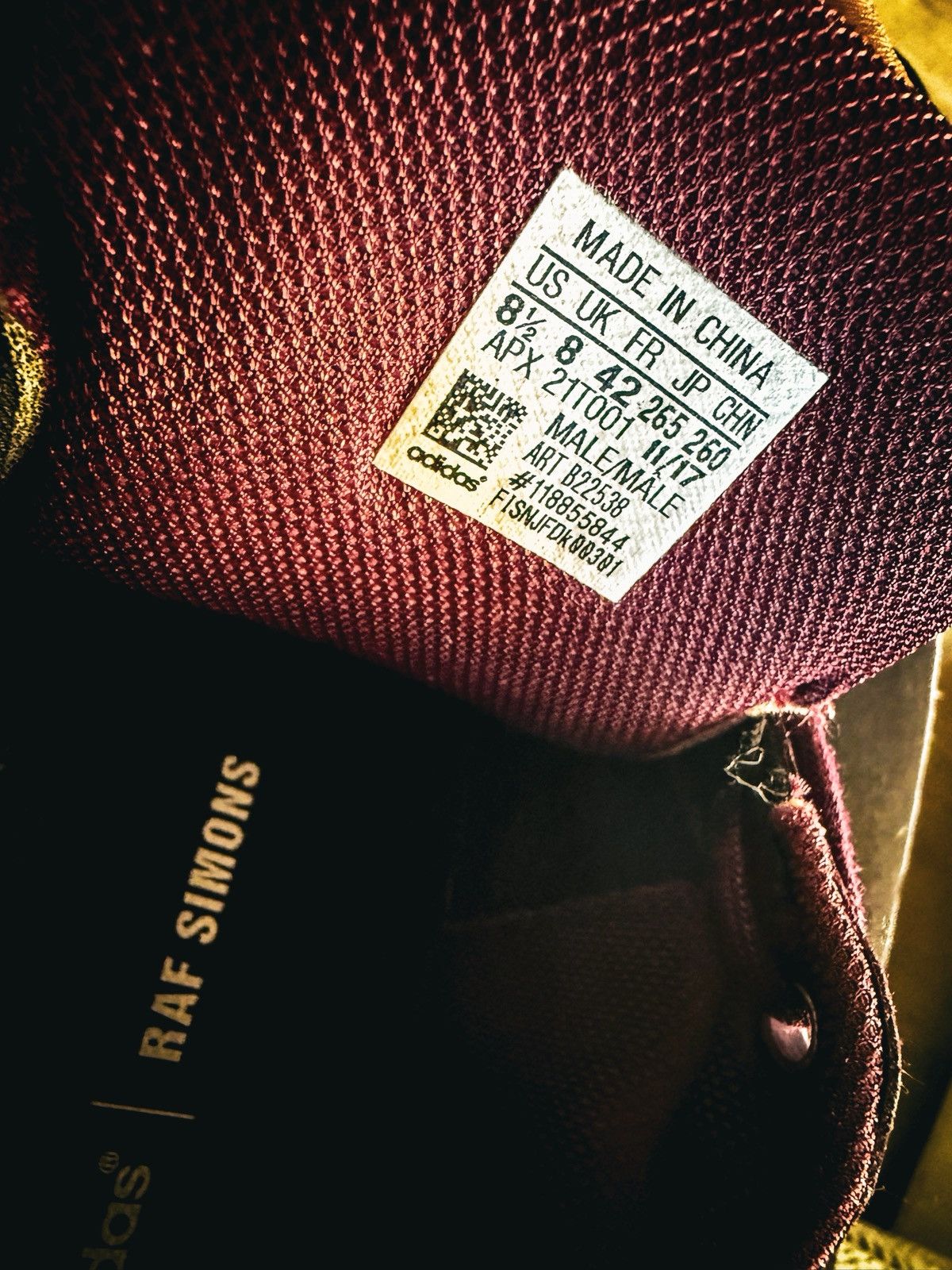 Raf Simons Raf Simons x adidas Ozweego III Burgundy Size US 8.5 / EU 41-42 - 2 Thumbnail