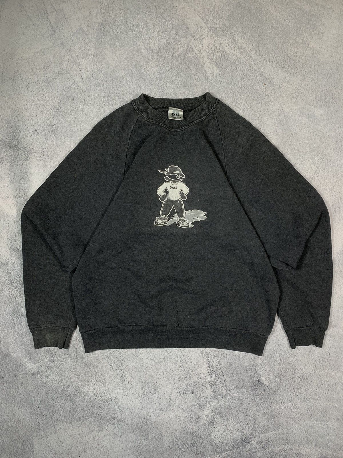 Other Vintage 90s Yale University sweatshirt big logo style size M Size US M / EU 48-50 / 2 - 1 Thumbnail