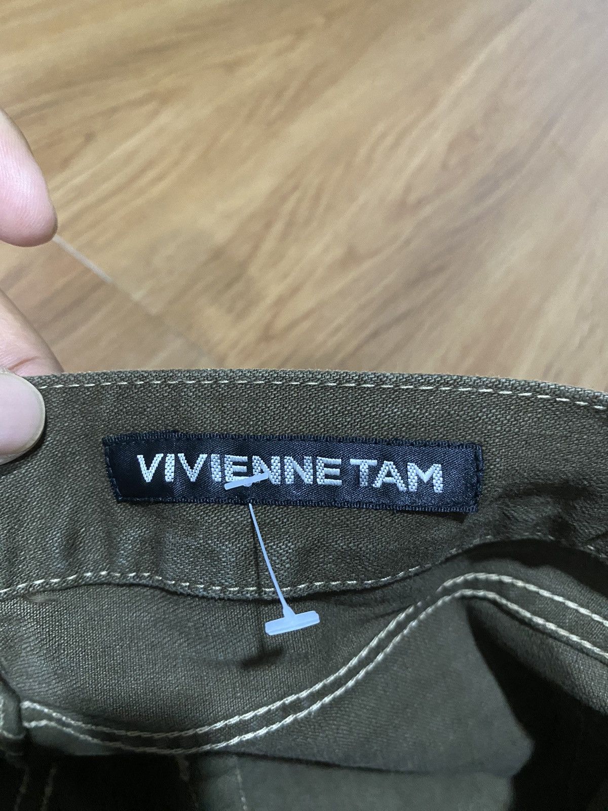Japanese Brand × Vintage × Vivienne Tam Vintage 90s Vivienne Tam Dragon Embroid Flared Jeans Size 29" - 7 Thumbnail