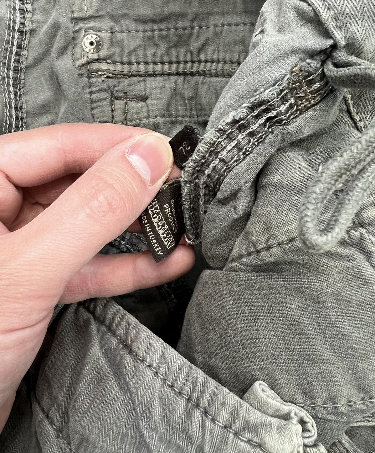 Napapijri × Vintage Cargo Shorts Napapijri Multi Pocket Size US 34 / EU 50 - 3 Thumbnail