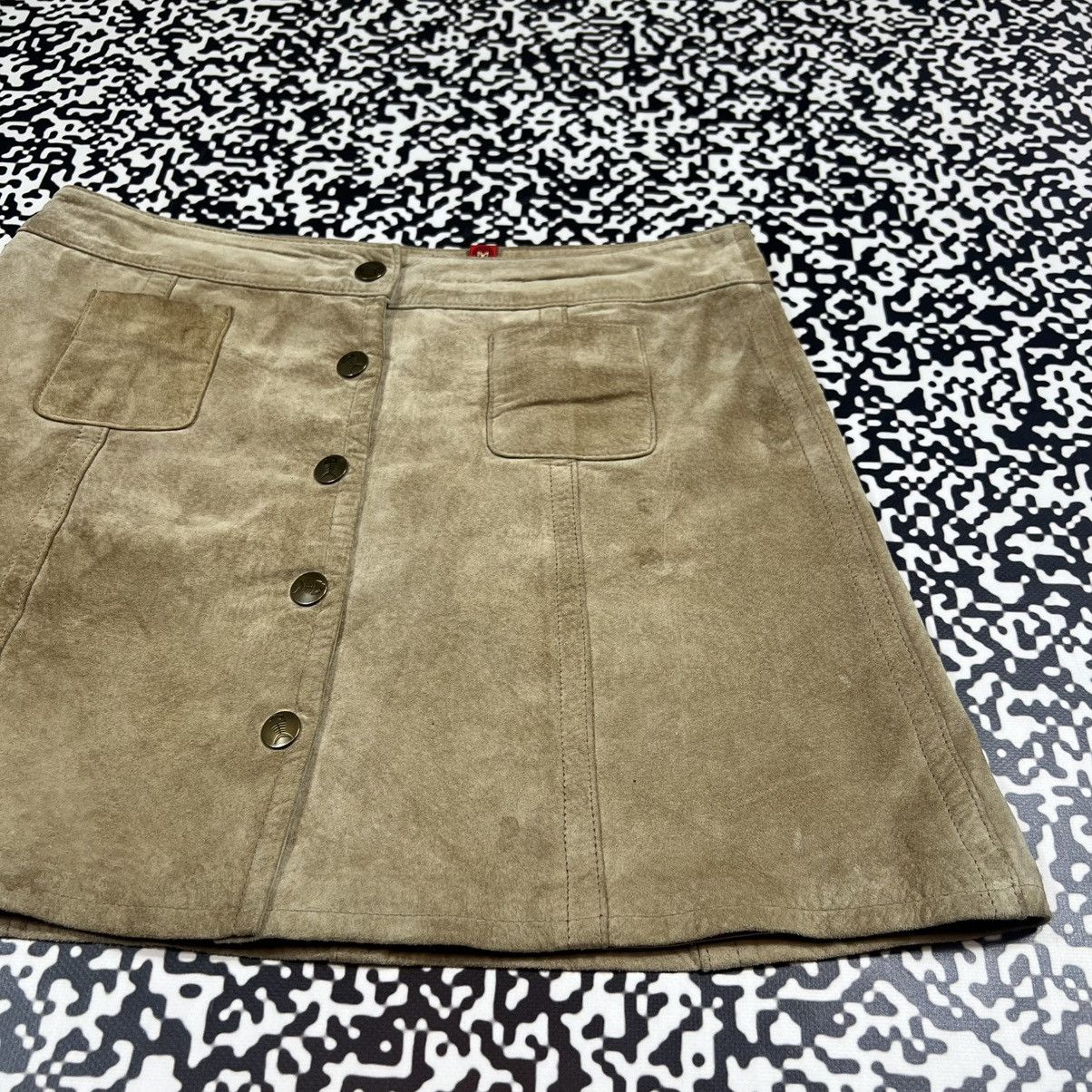 Japanese Brand Vintage Y2K Fishbone Leather Mini Skirt Japanese 90s Style Size 27" / US 4 / IT 40 - 11 Thumbnail