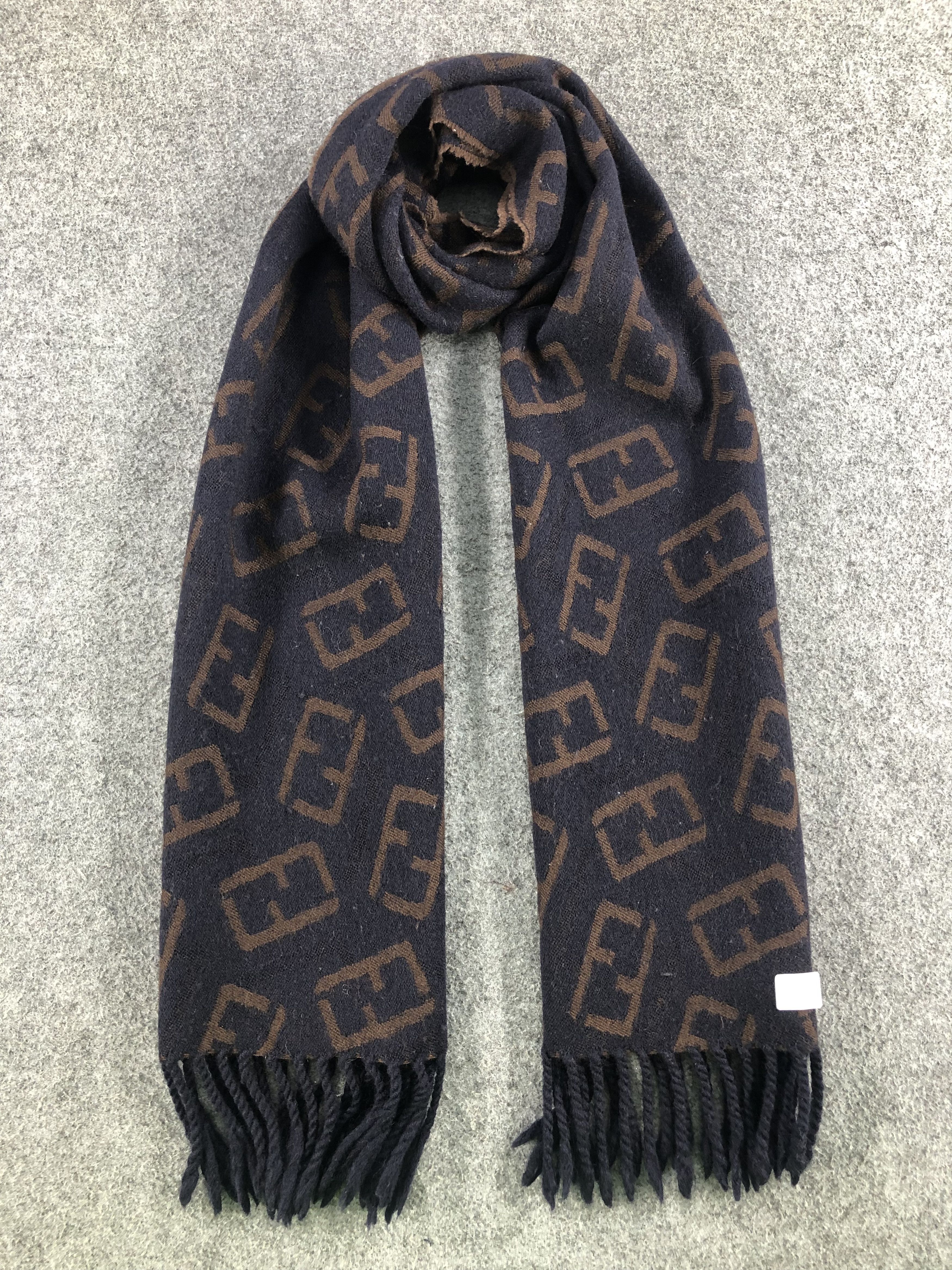 Fendi Fendi Monogram FF Scarf / Muffler / Neckwear Size ONE SIZE - 1 Thumbnail