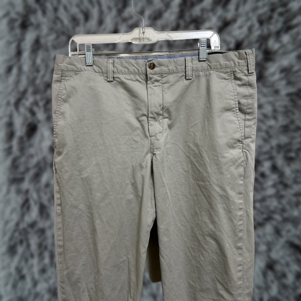Polo Ralph Lauren Polo Ralph Lauren Chino Pants Mens 36X30 Beige Stretch Straight Fit Cotton Twill Size US M / EU 48-50 / 2 - 1 Thumbnail