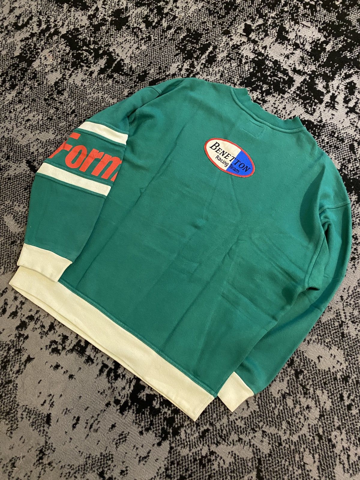 United Colors Of Benetton United Colors of Benetton Patchwork Printed Sweatshirts Size US M / EU 48-50 / 2 - 2 Thumbnail