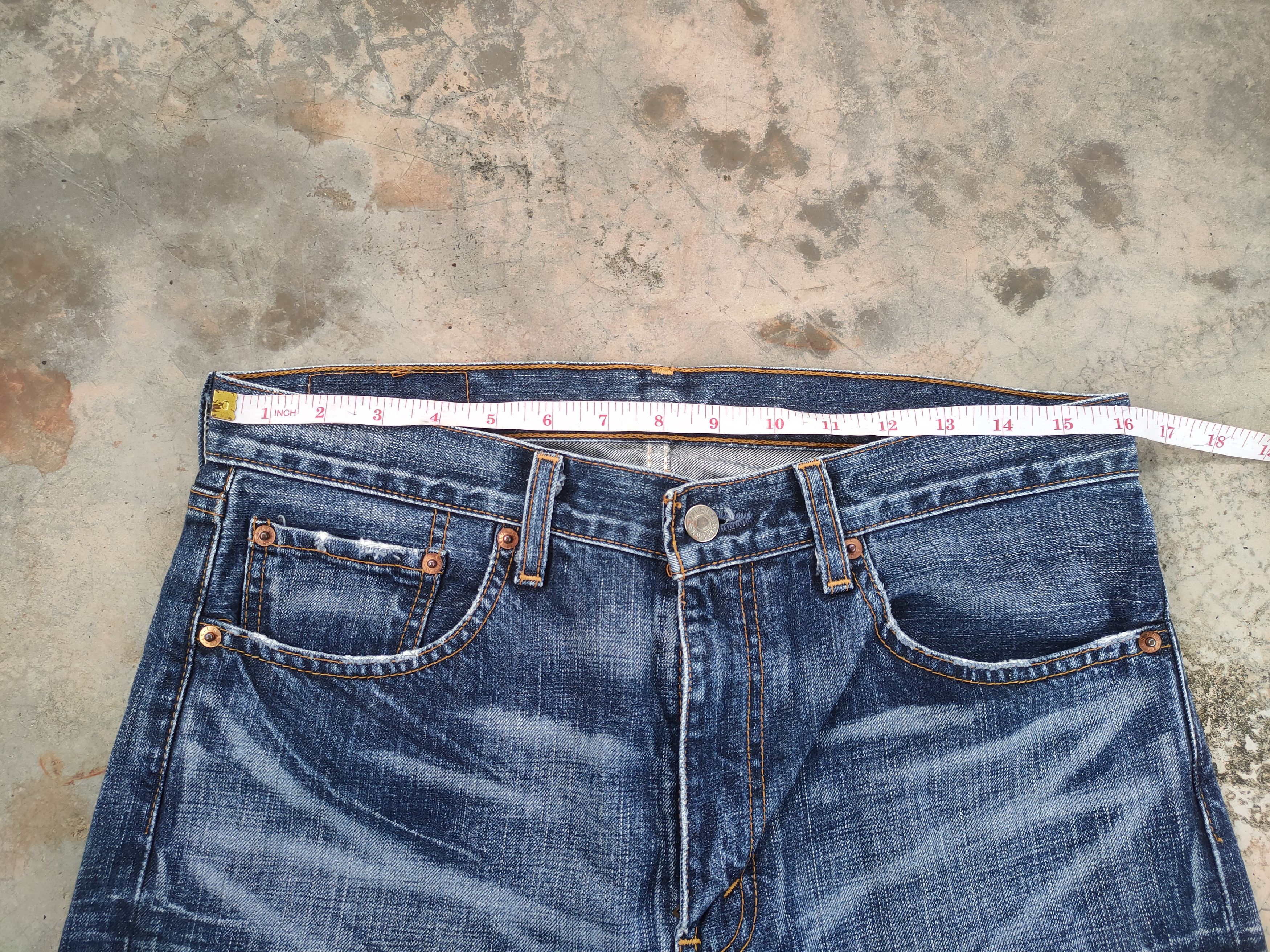 Levi's Vintage Clothing VINTAGE LEVI'S 505 FADED RIPPED DISTRESSED JEANS PANTS W32 Size US 32 / EU 48 - 6 Thumbnail