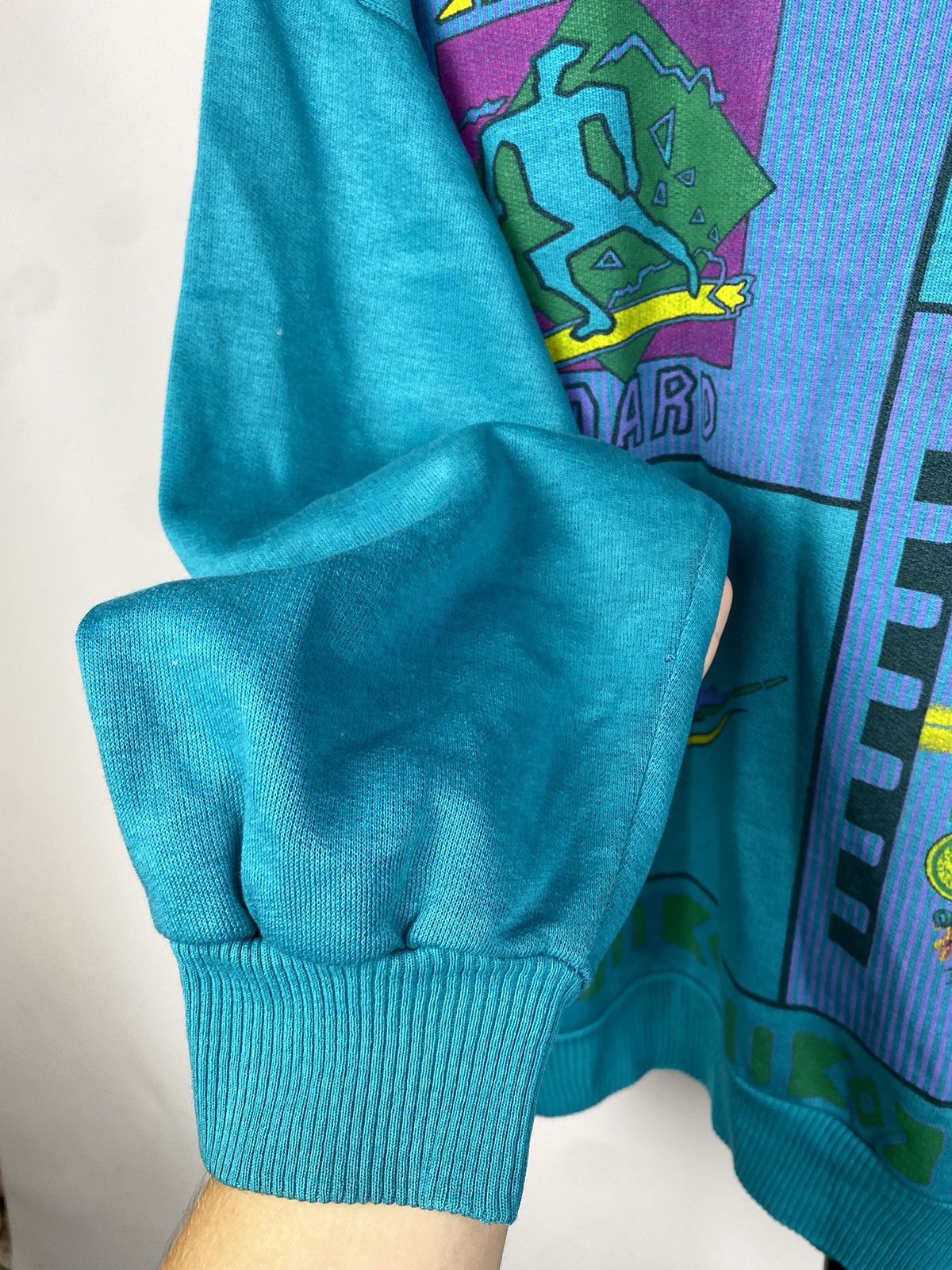 Vintage Vintage 80s ART overprint KEEP SURFING sweatshirt S-M Size US S / EU 44-46 / 1 - 13 Thumbnail