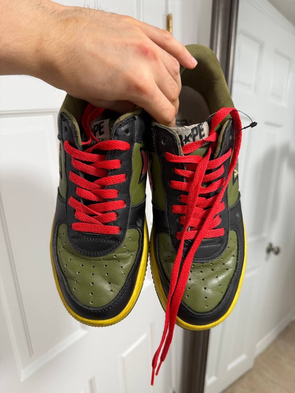 Bape × Kaws A Bathing Ape Bape Sta Low KAWS Black Olive Green rare 8 us Size US 8 / EU 41 - 2 Thumbnail
