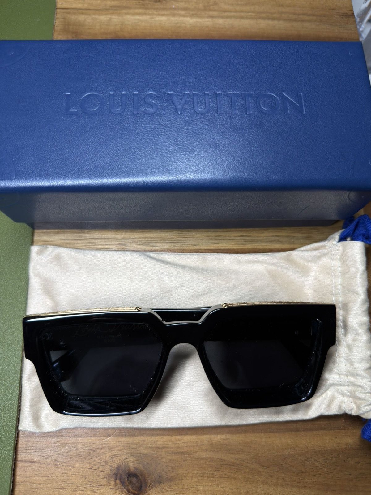 Louis Vuitton Louis Vuitton 1.1 Millionaires Sunglasses (W)- Black Size ONE SIZE - 5 Thumbnail