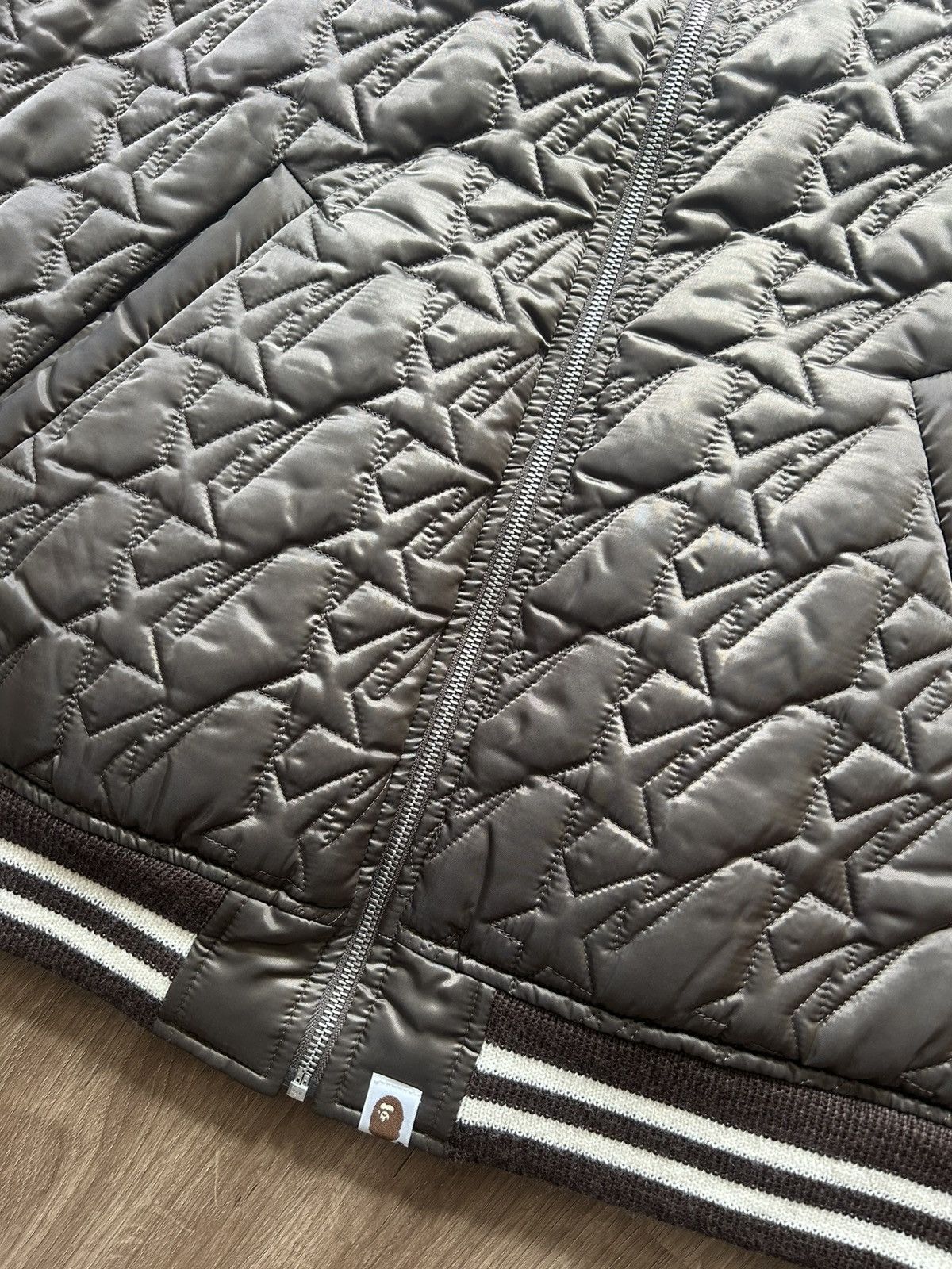Bape Bape Reversible Quilted Bapesta Print Vest Brown Size US L / EU 52-54 / 3 - 3 Thumbnail