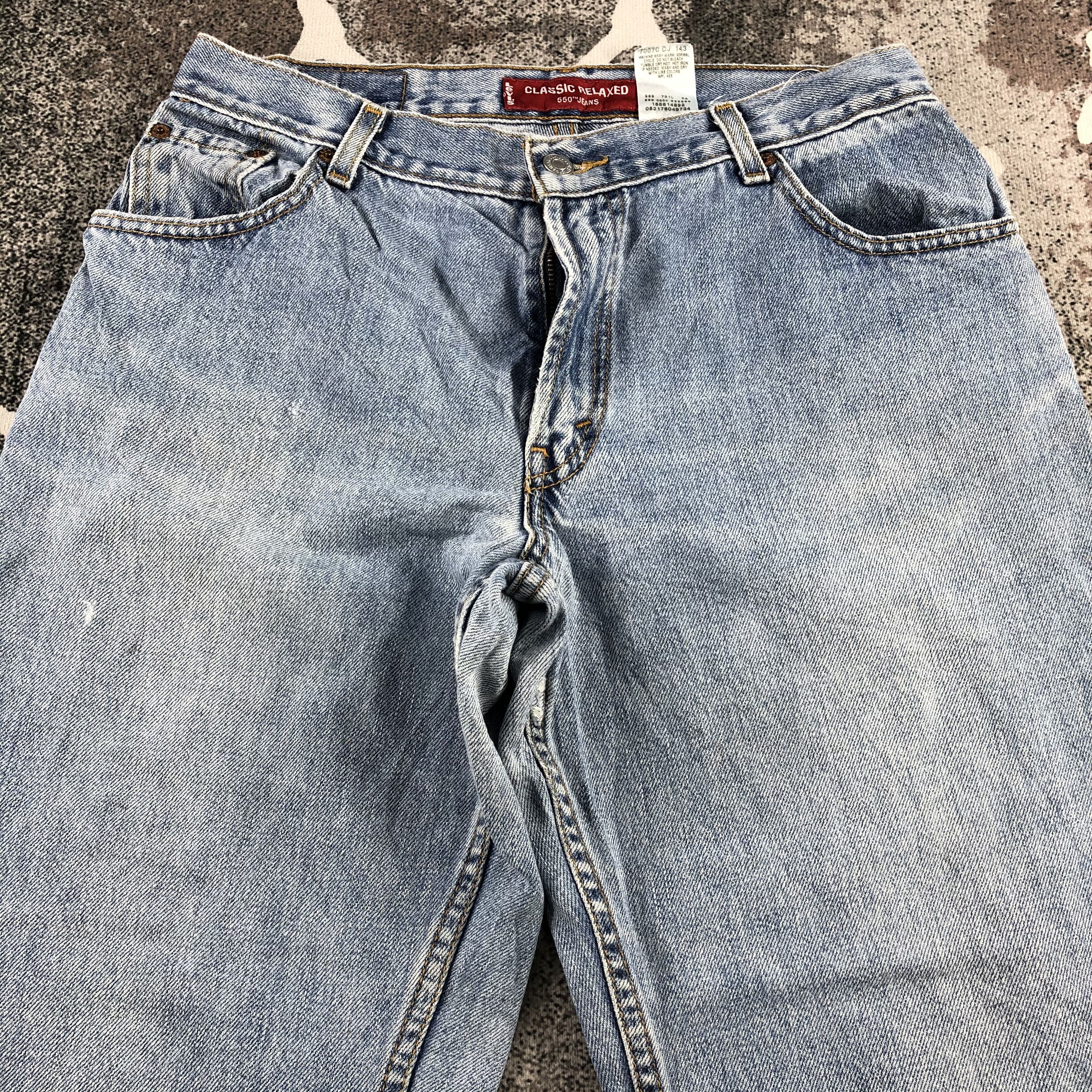 Levi's Vintage Levis 550 Jeans Faded Blue Denim KJ847 Size 33" - 3 Thumbnail