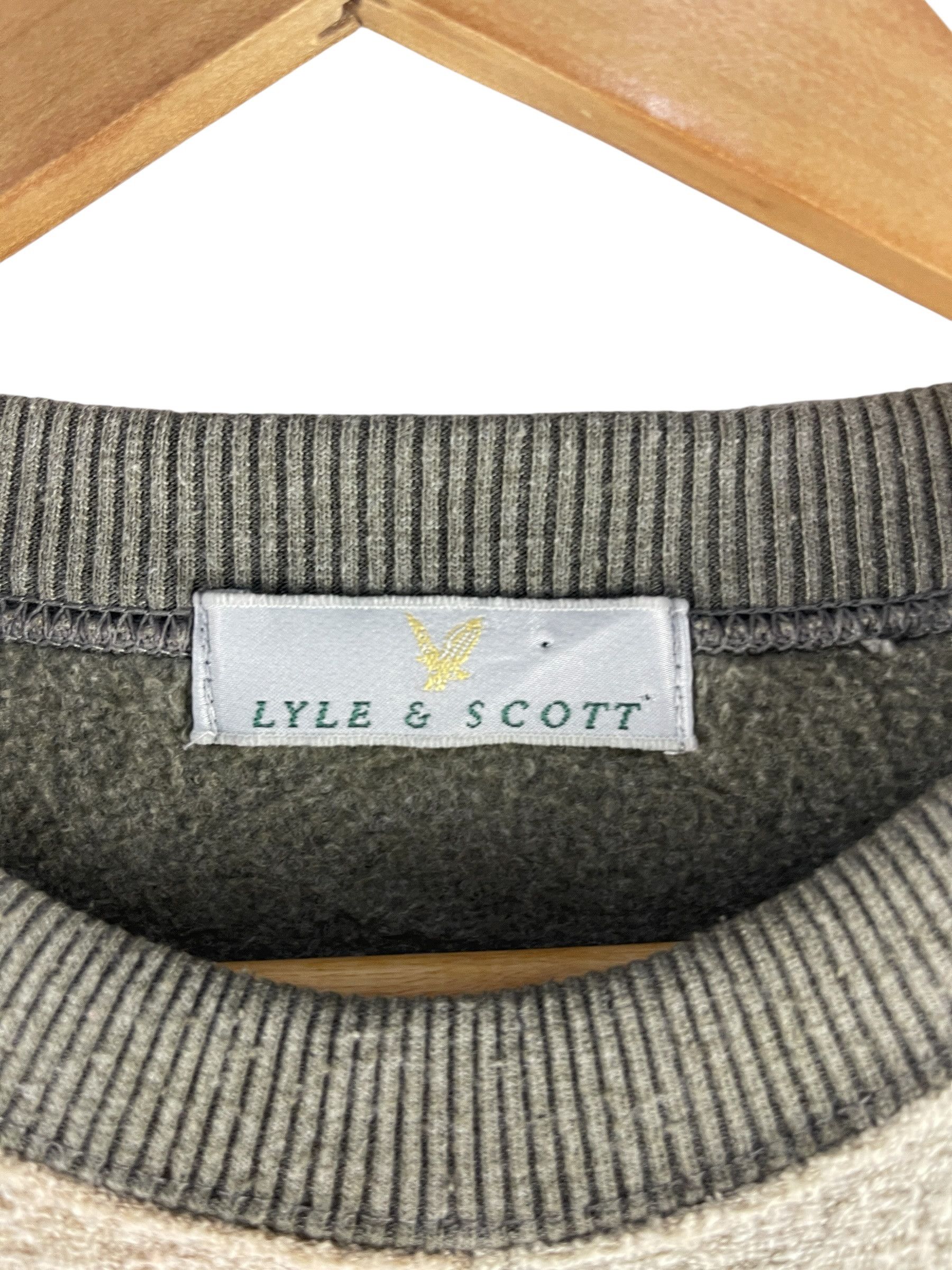 Lyle & Scott Vintage Lyle & Scott Authentic Scotland Crewneck Sweatshirt Size US M / EU 48-50 / 2 - 10 Thumbnail