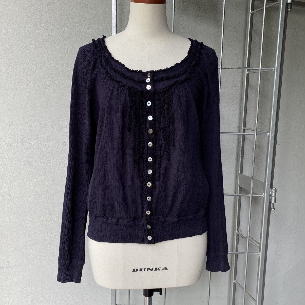 Tsumori Chisato TSUMORI CHISATO Ruffled Button-Up Blouse Size XS / US 0-2 / IT 36-38 - 12 Thumbnail