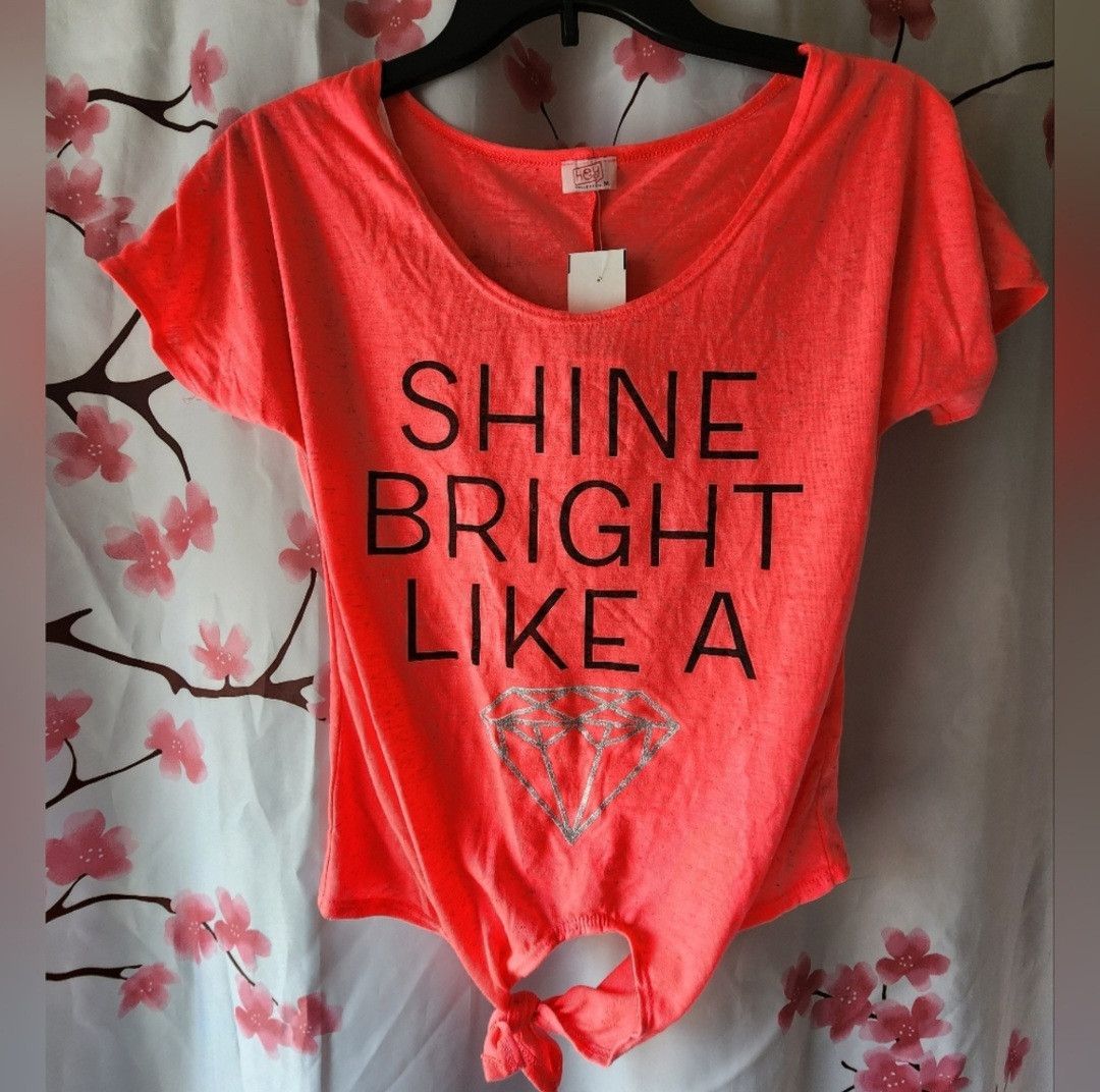 Forever 21 NWT Hey Collection M Shine Bright Like A Diamond Shirt M Size M / US 6-8 / IT 42-44 - 1 Thumbnail