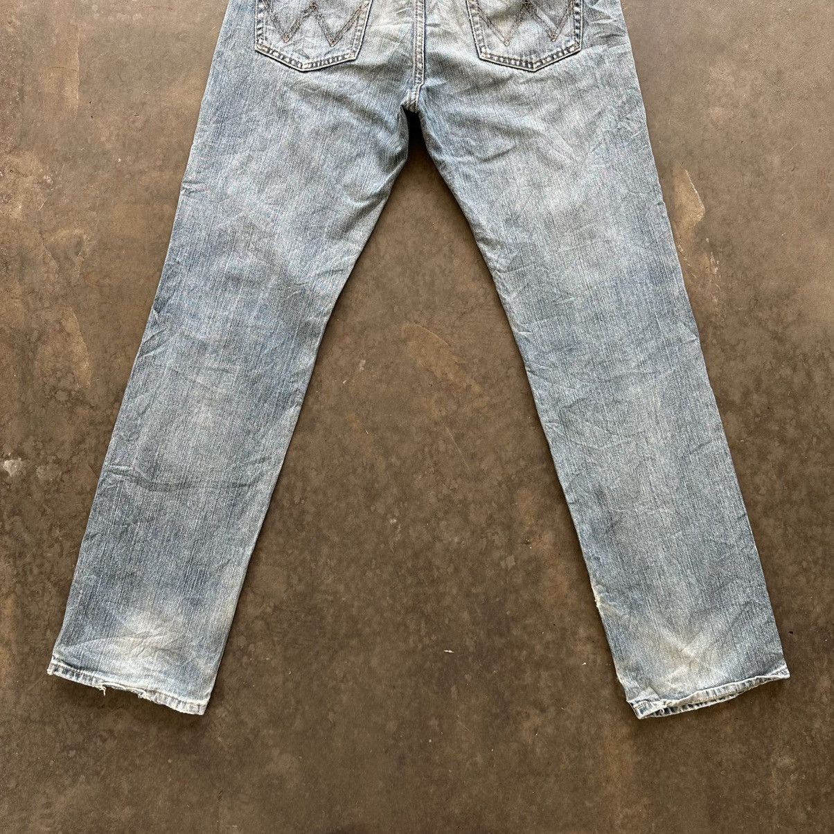 Japanese Brand Vintage Japanese Distressed Faded Denim Jean Pant W33 Size US 33 - 10 Thumbnail