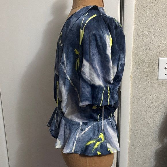 DKNY DKNY Navy Abstract V-Neck Peplum Top with Lime Accents L Size L / US 10 / IT 46 - 2 Thumbnail