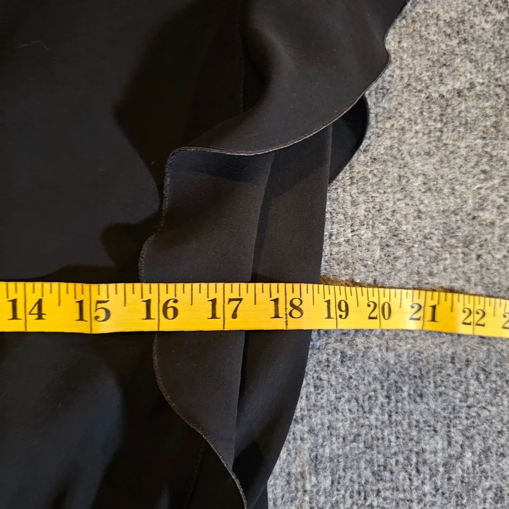 Max Mara VINTAGE MaxMara Jumpsuit Women 10 Black Short Sleeve Tie Waist High Neck Casual Cocktail Size 32" / US 10 / IT 46 - 6 Thumbnail